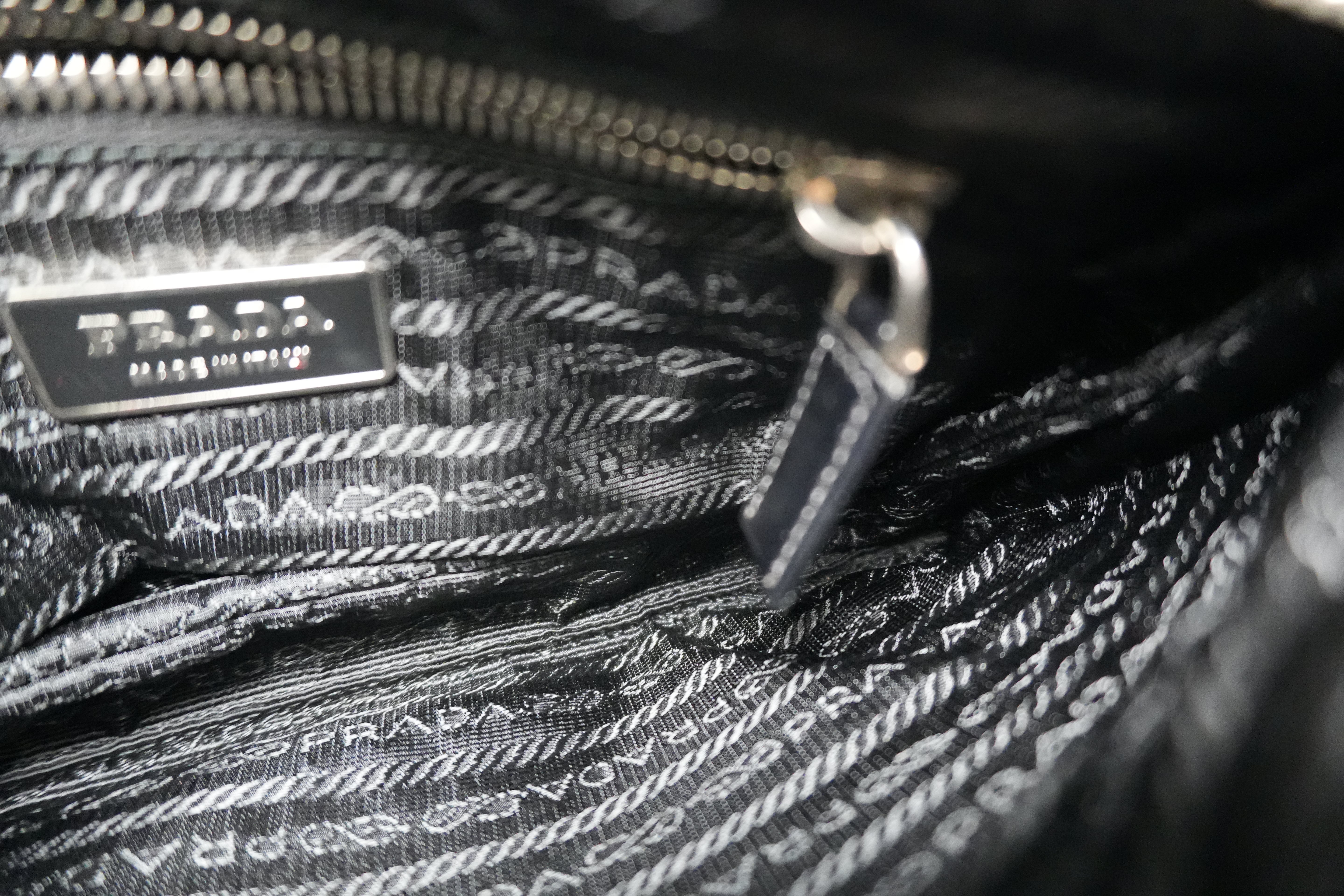 Pre-owned Prada Nylon Shoulder Bag Black