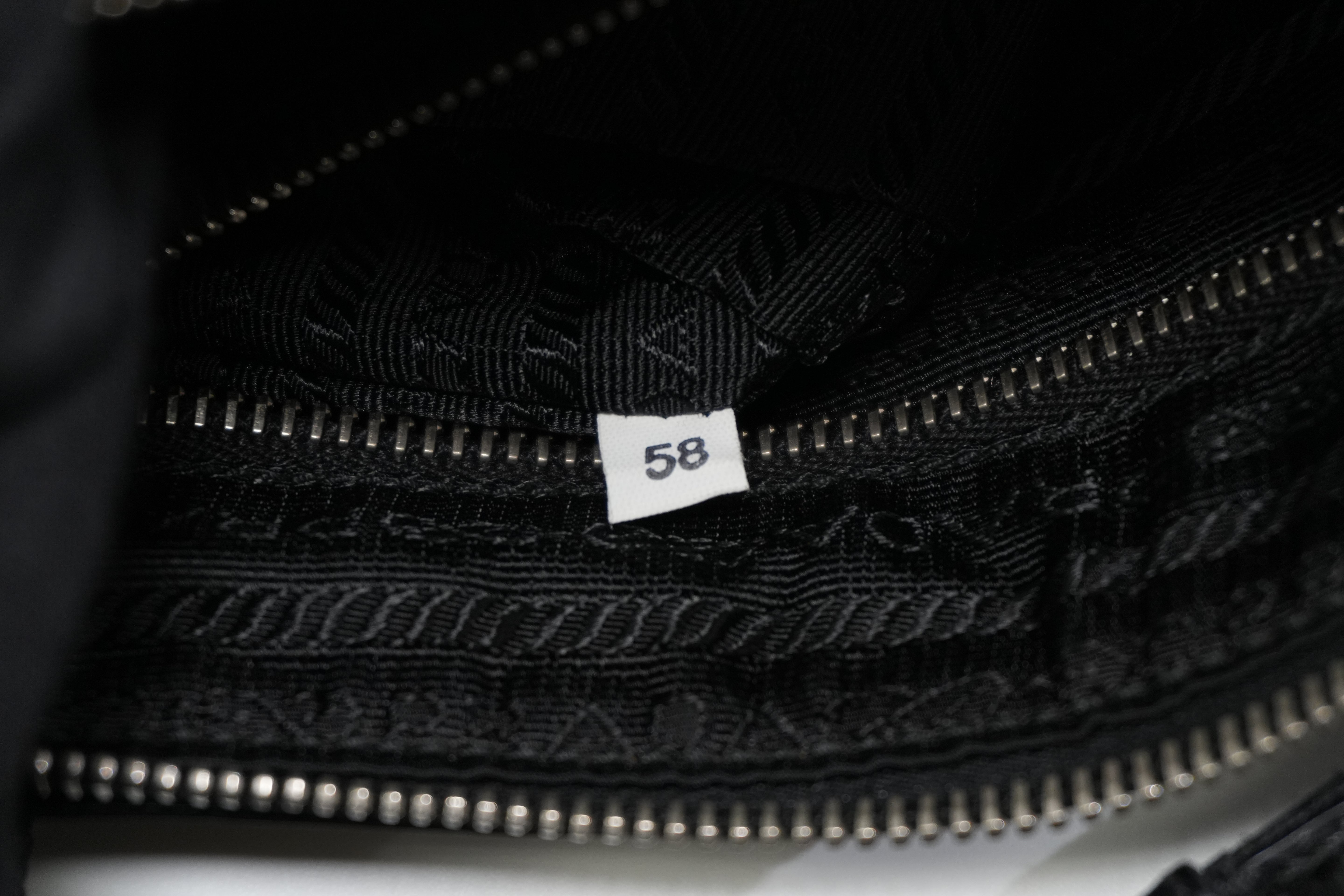 Pre-owned Prada Nylon Shoulder Bag Black