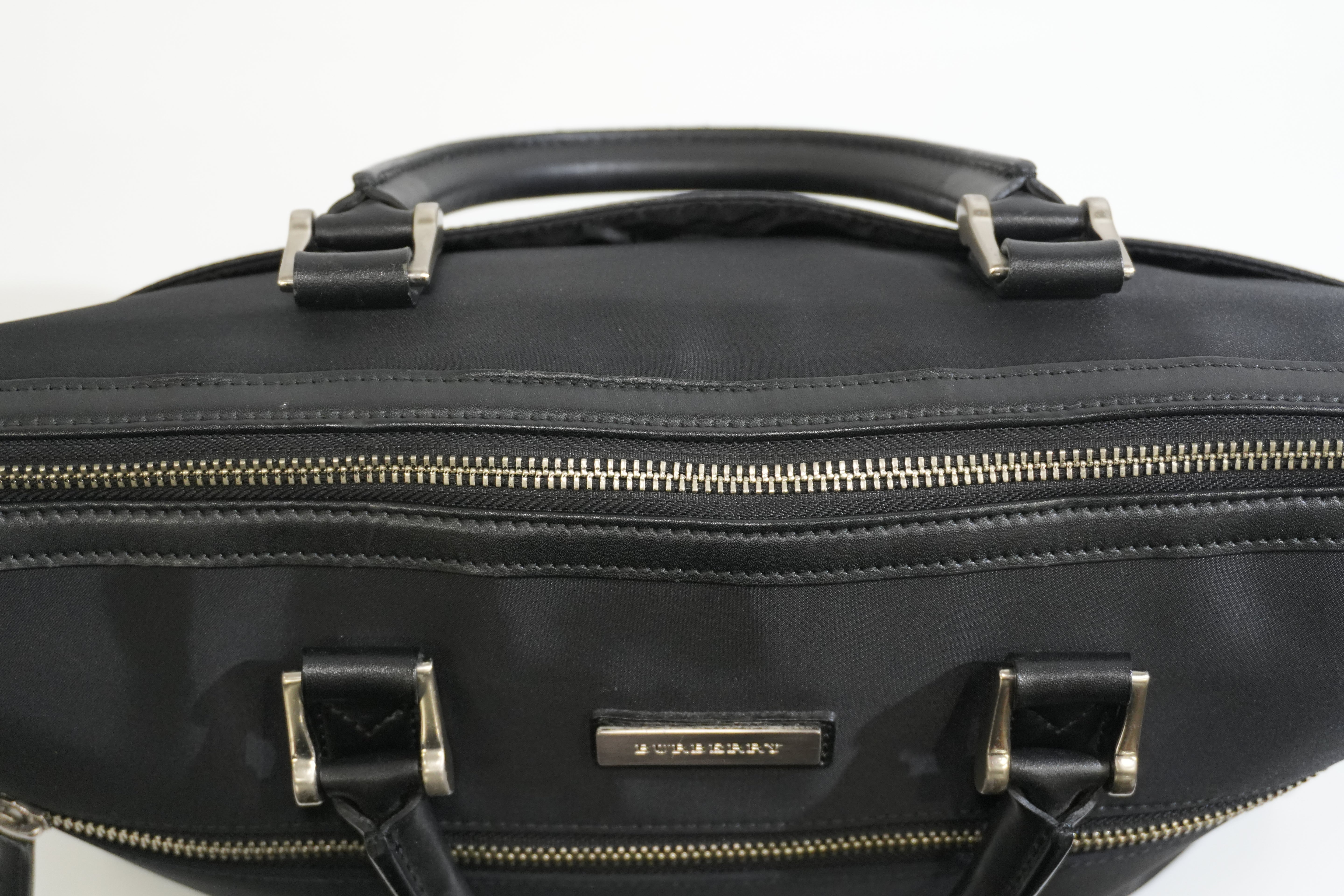 Pre-owned Burberry Briefcase Handbag Black