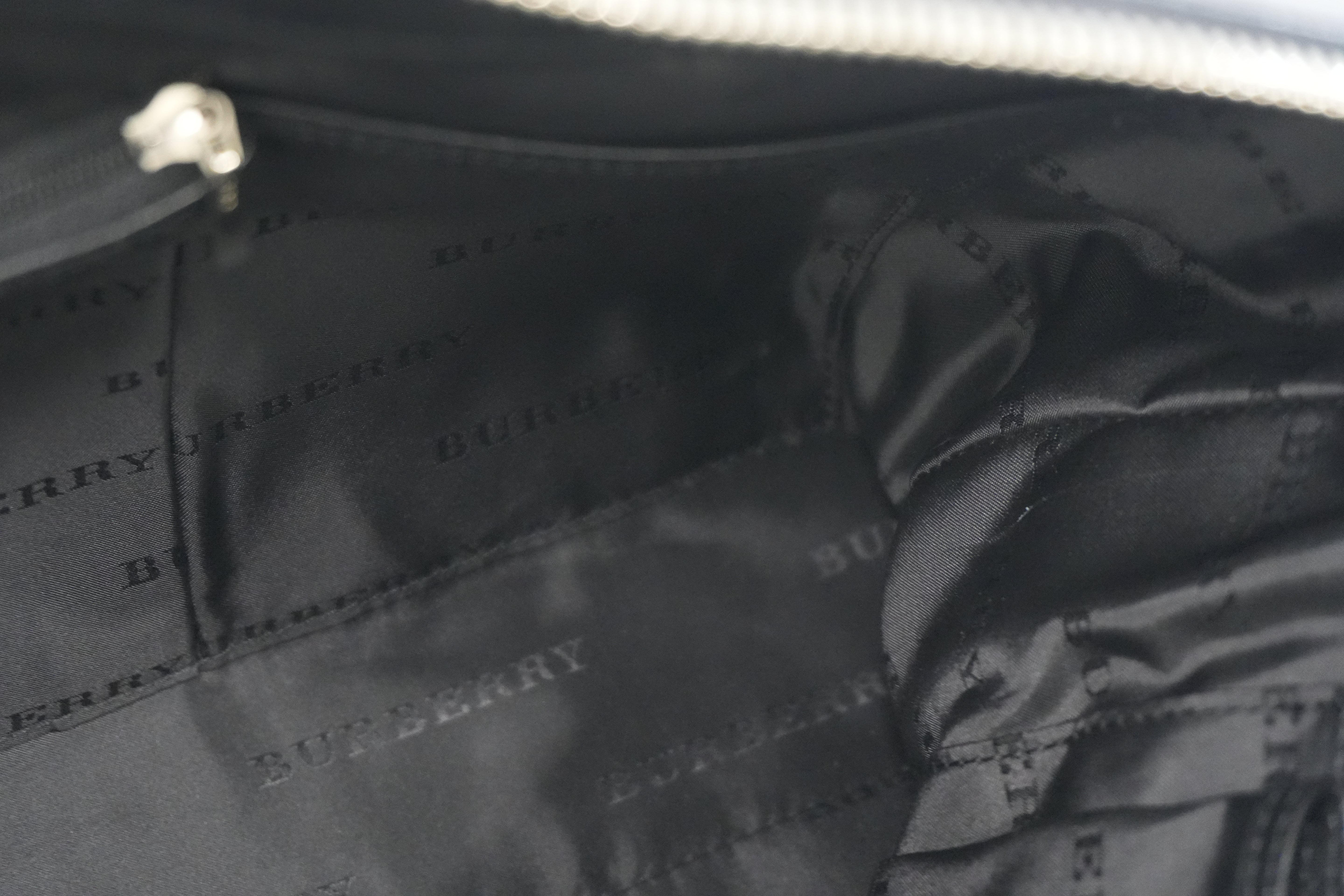Pre-owned Burberry Briefcase Handbag Black