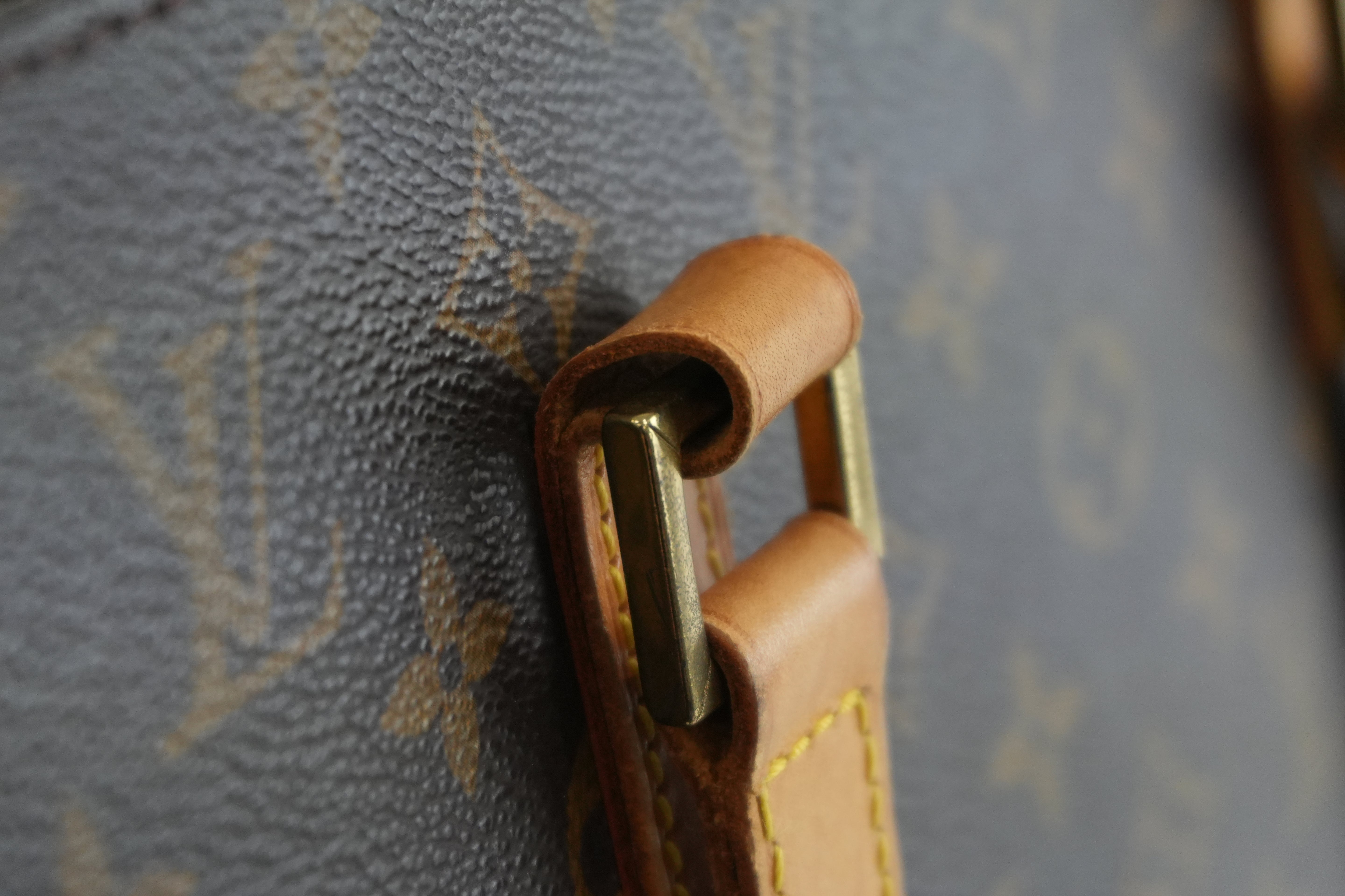 Louis Vuitton Luco Shoulder Tote Bag Used