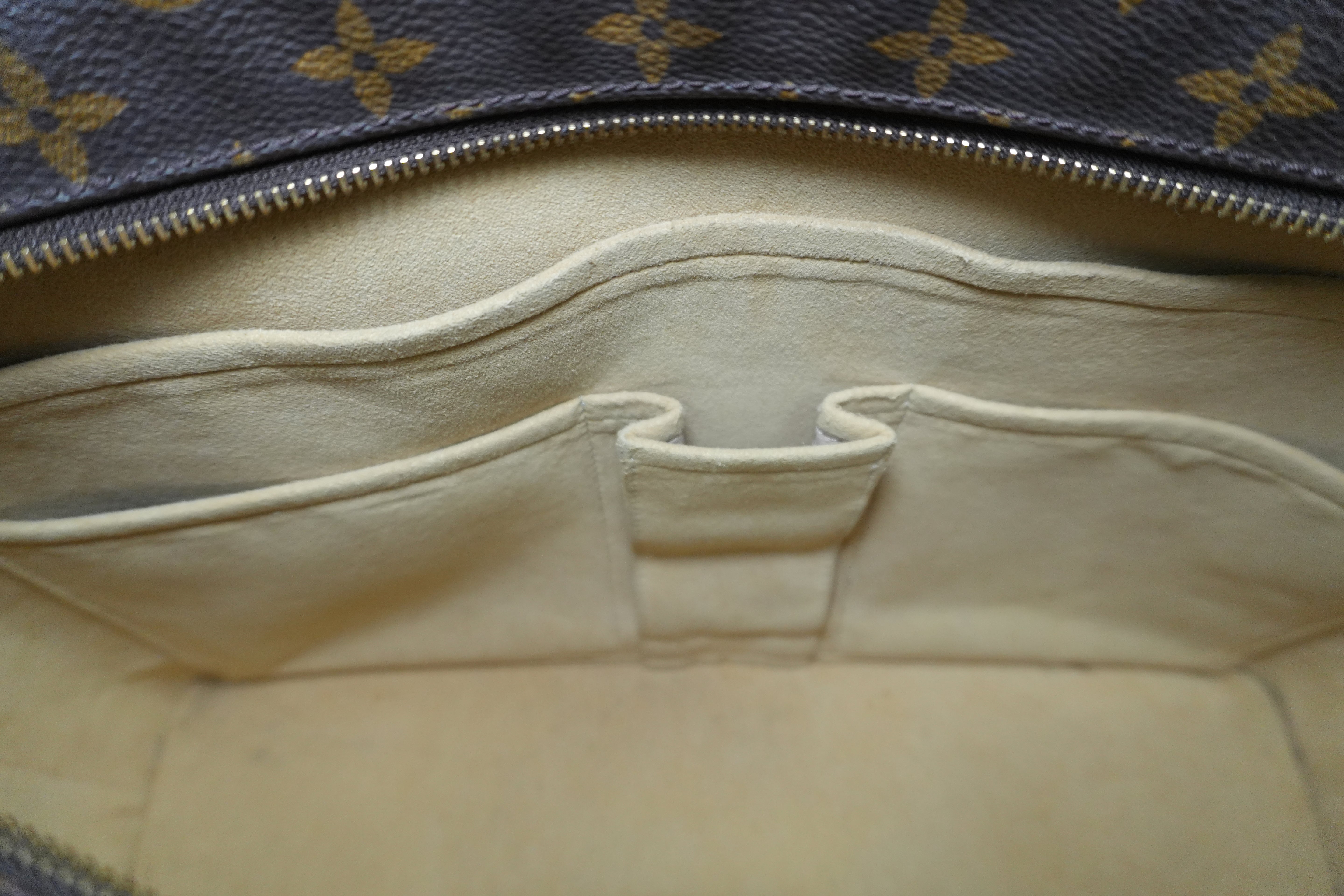 Louis Vuitton Luco Shoulder Tote Bag Used