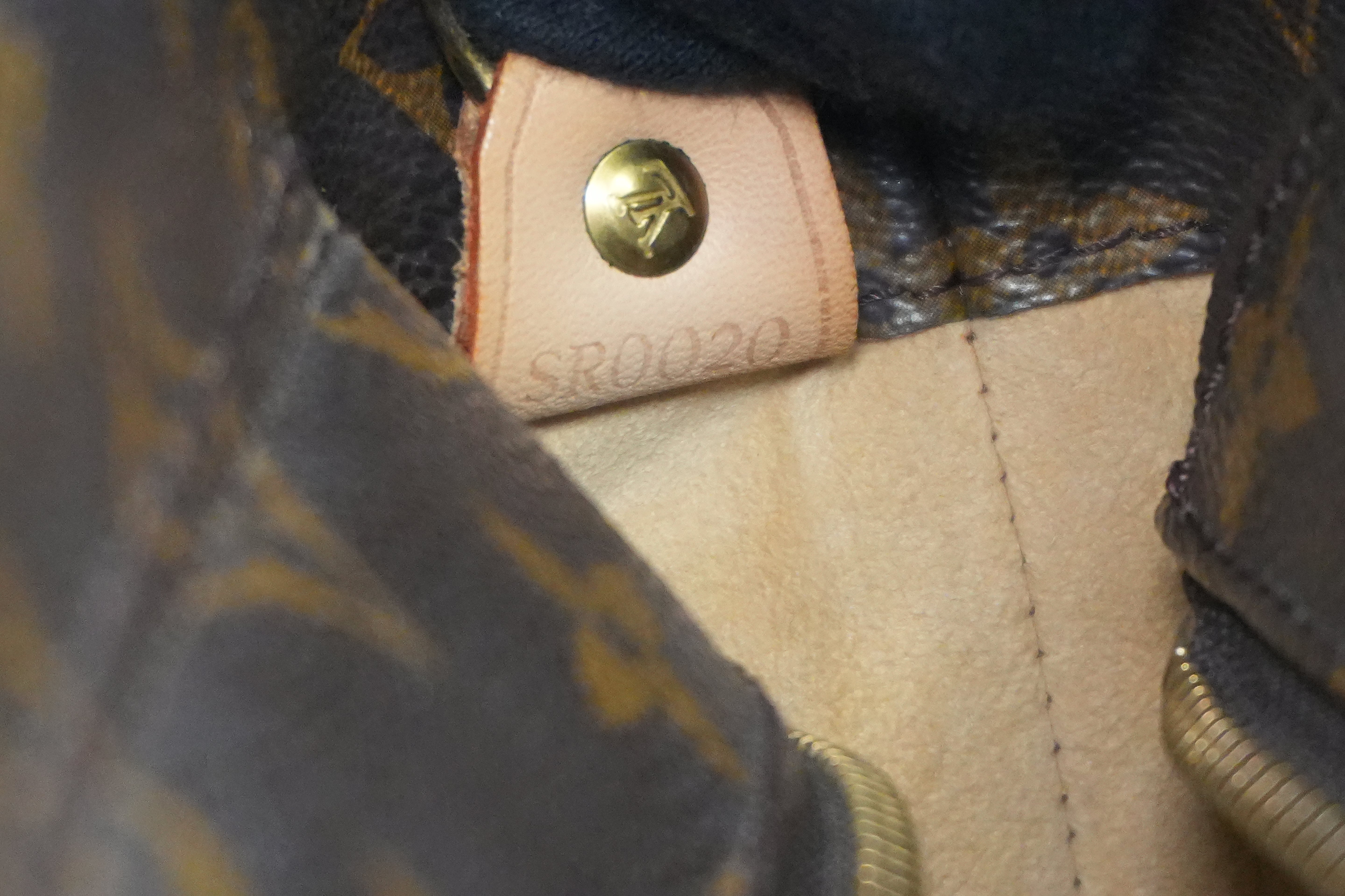 Louis Vuitton Luco Shoulder Tote Bag Used