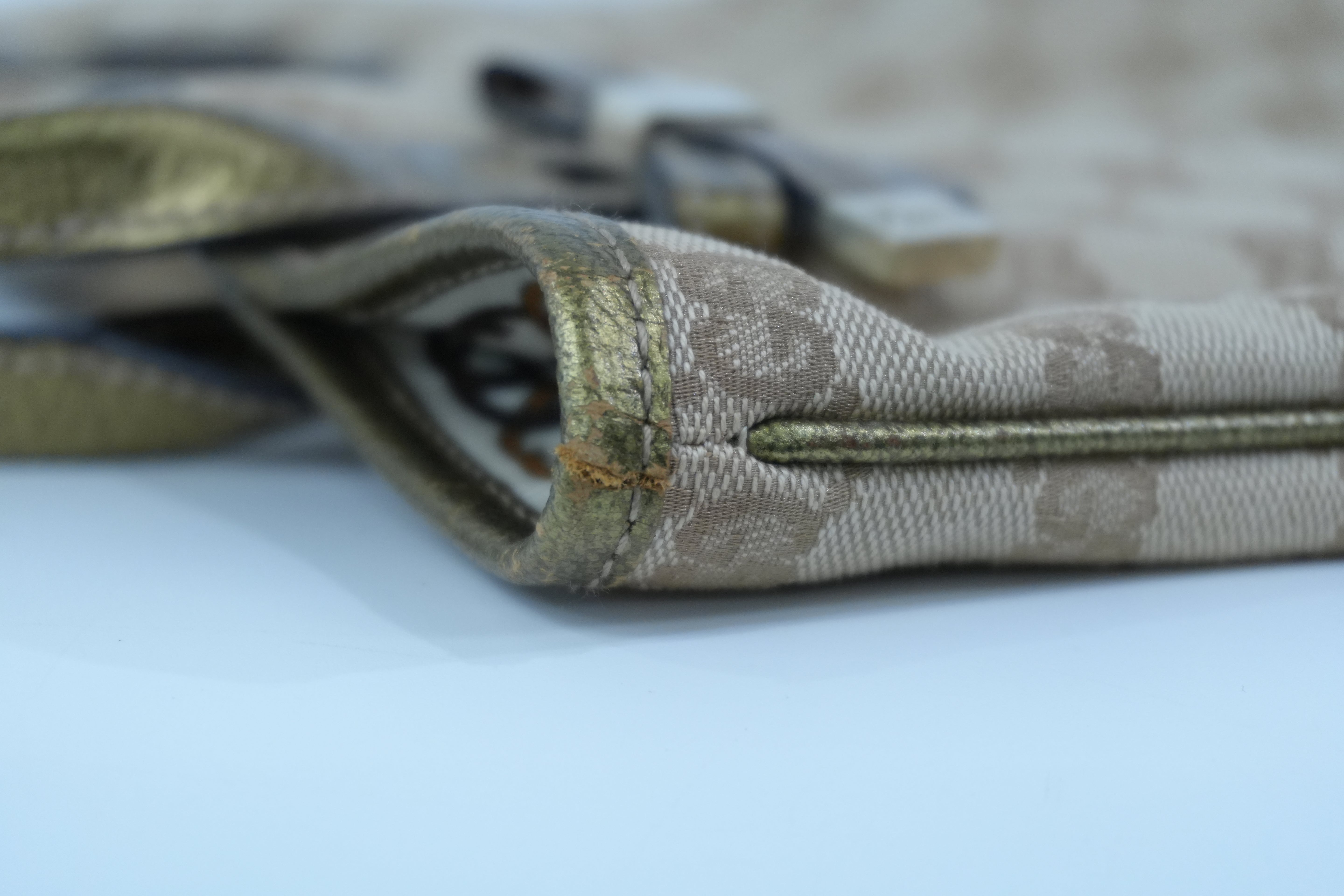 Pre-owned Gucci Metallic Diamond Tote Bag Gold