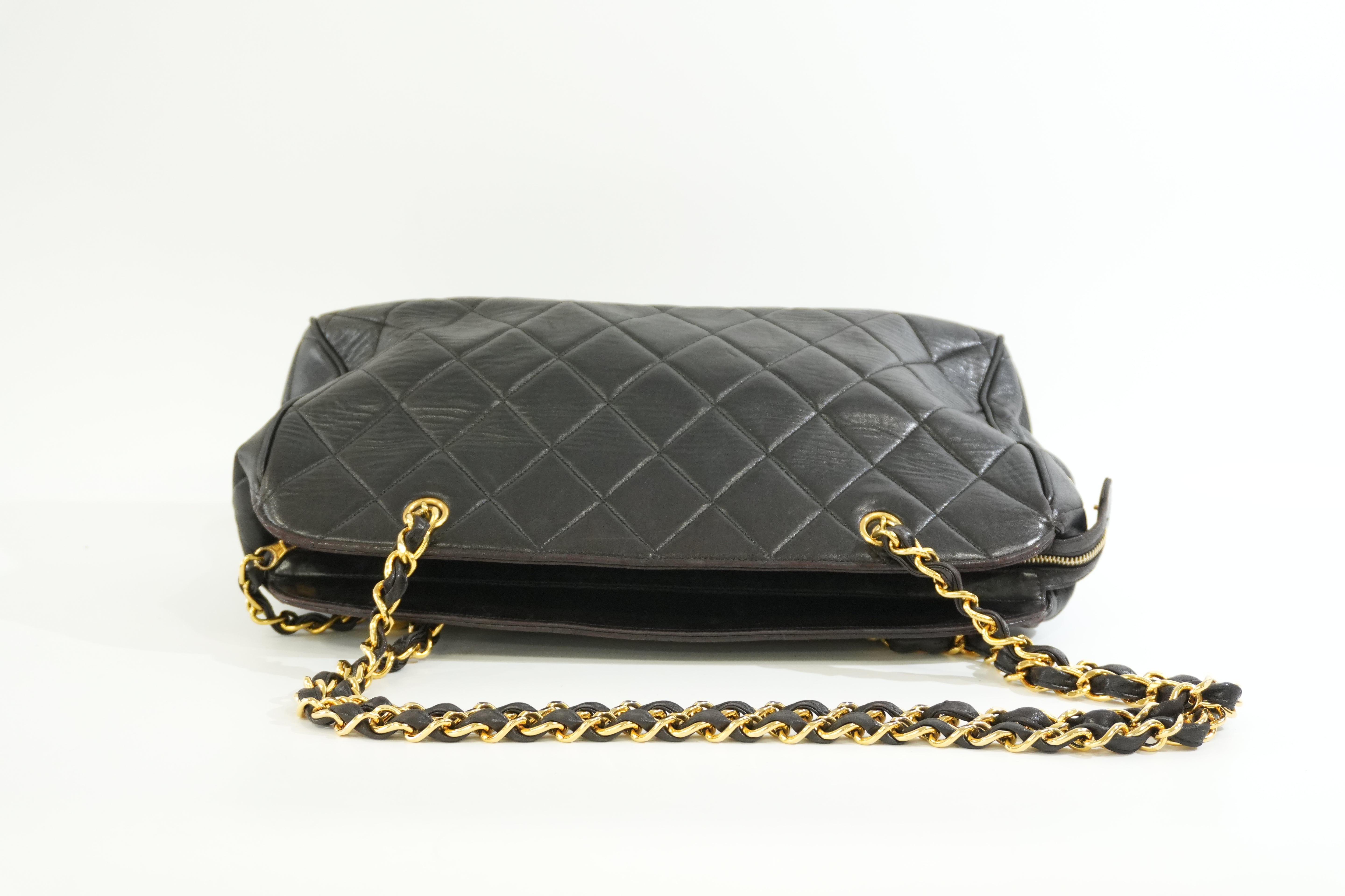 Pre-owned Chanel Lambskin Leather Quilted Chain Tote Bag Black