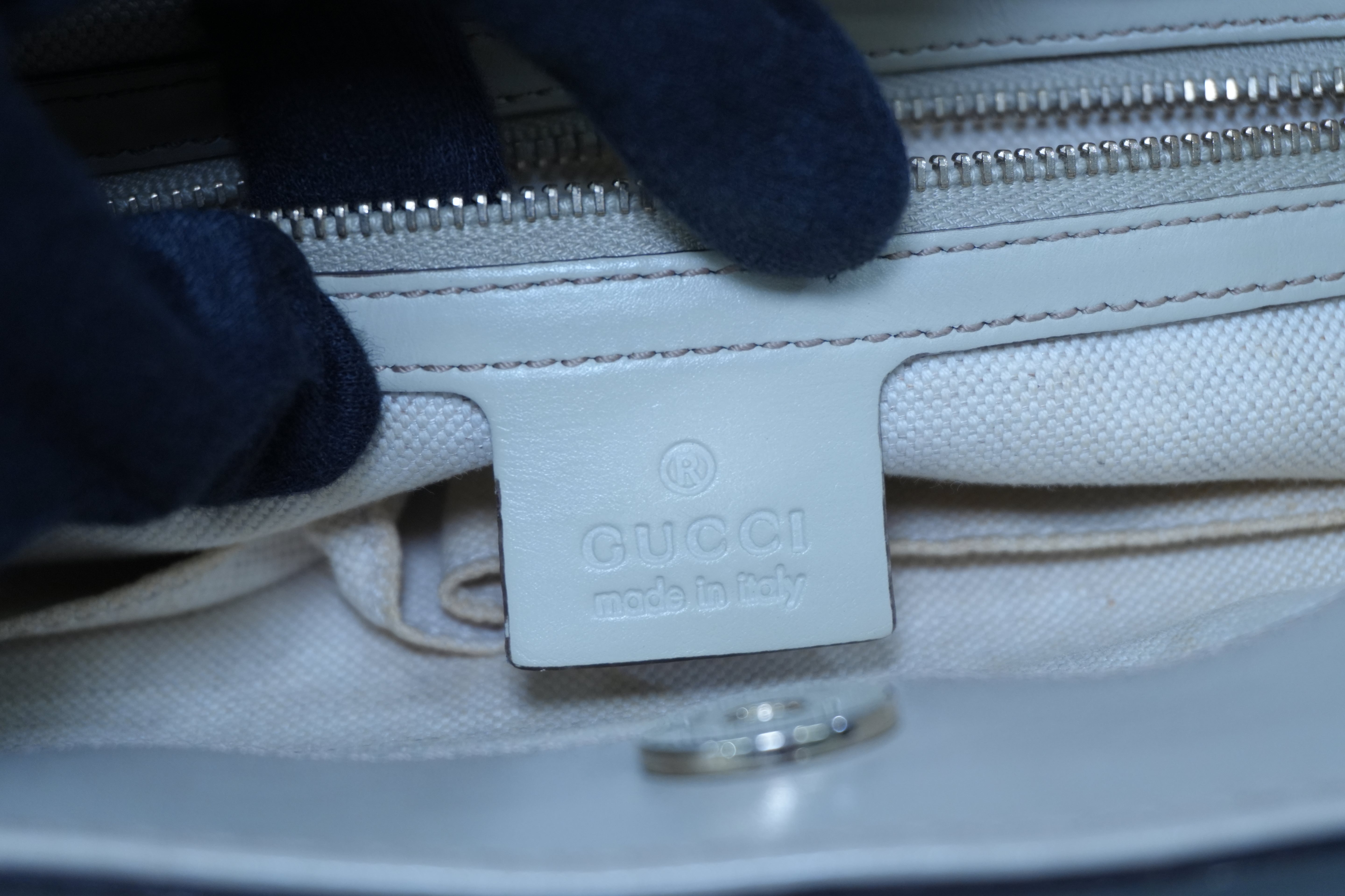 Pre-owned Gucci Guccisima Tote Bag White