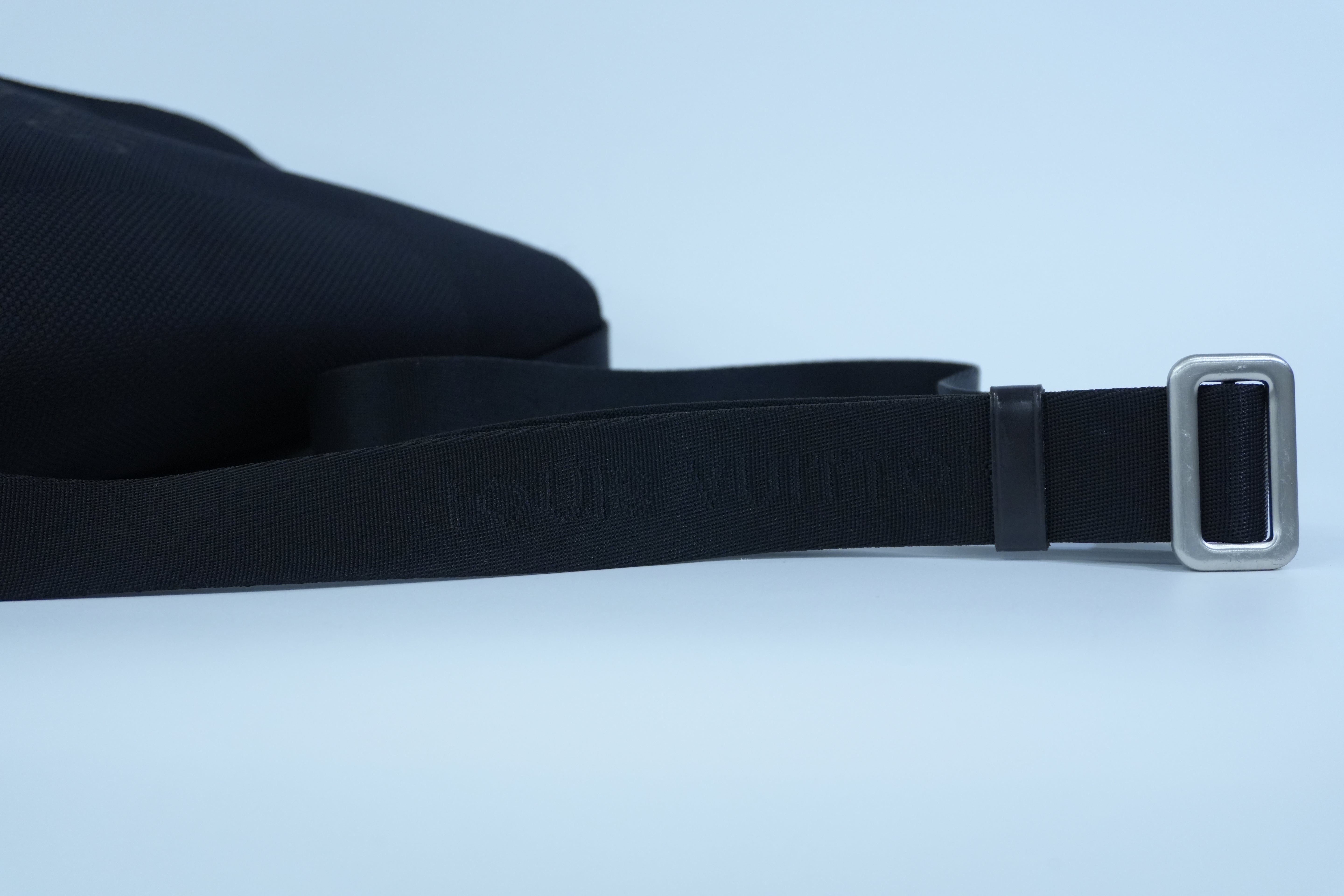 Pre-owned Louis Vuitton Canvas Shoulder Bag Black