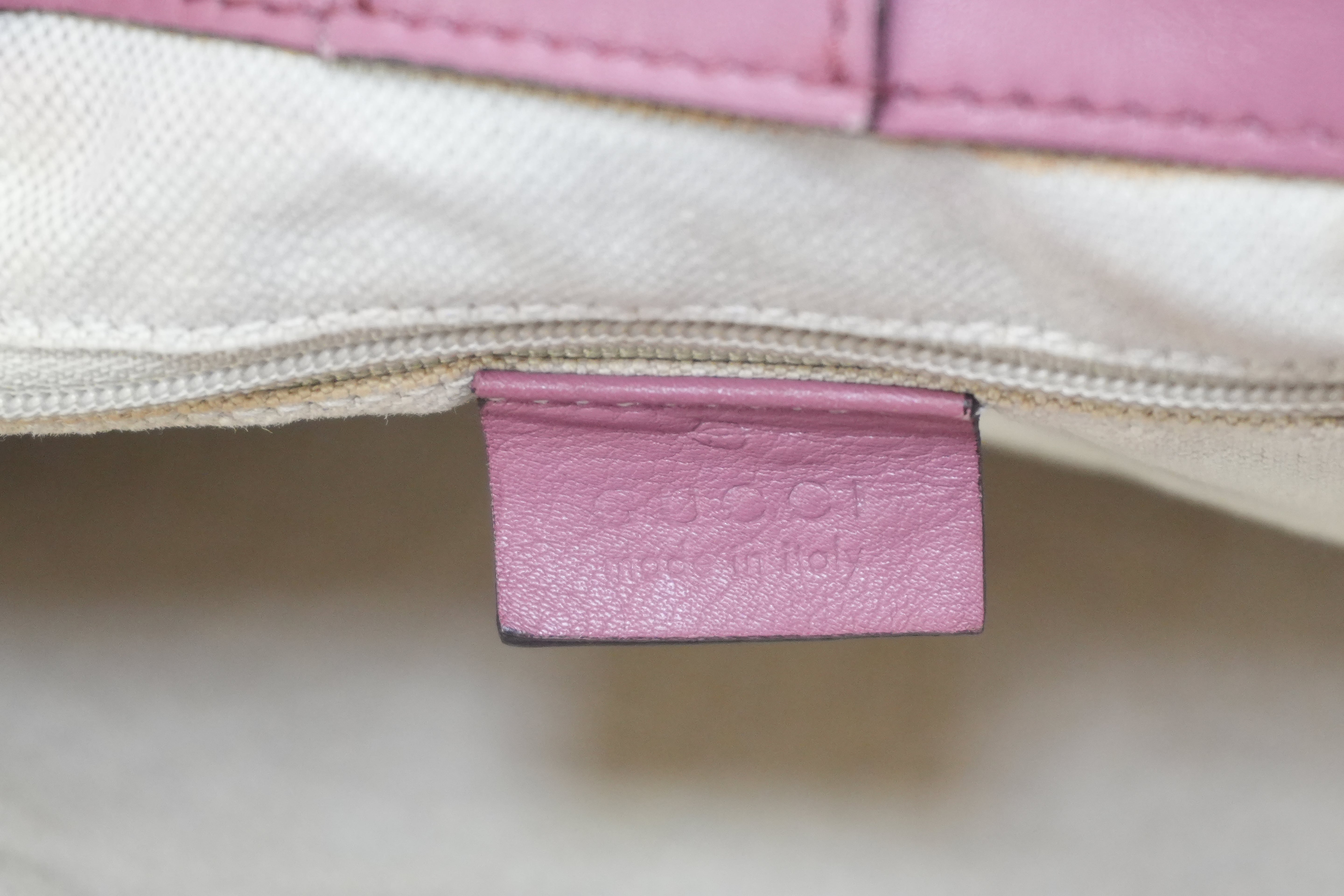 Pre-owned Gucci Microguccisima Shoulder Bag Pink