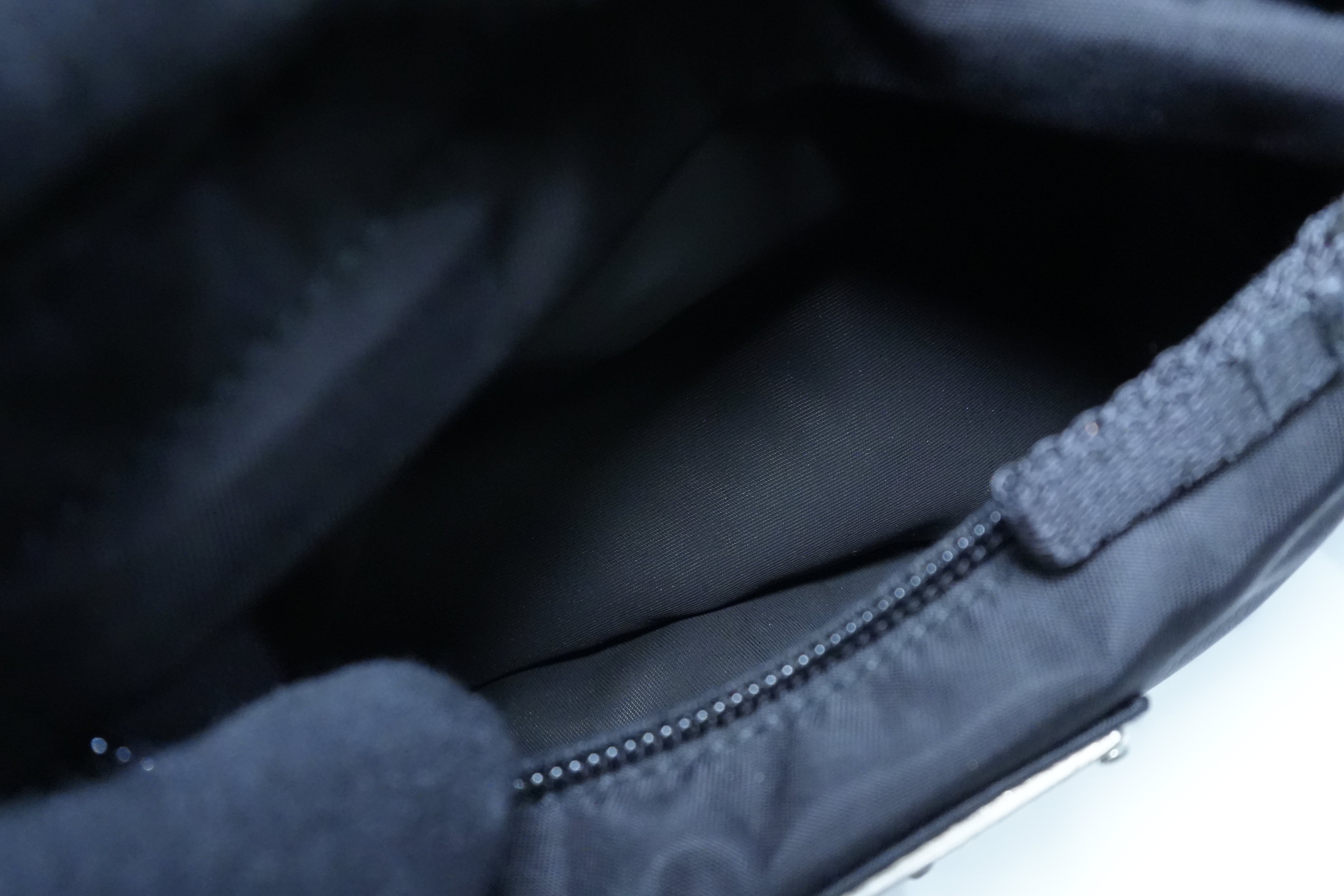 Pre-owned Prada Nylon Body Bag Black