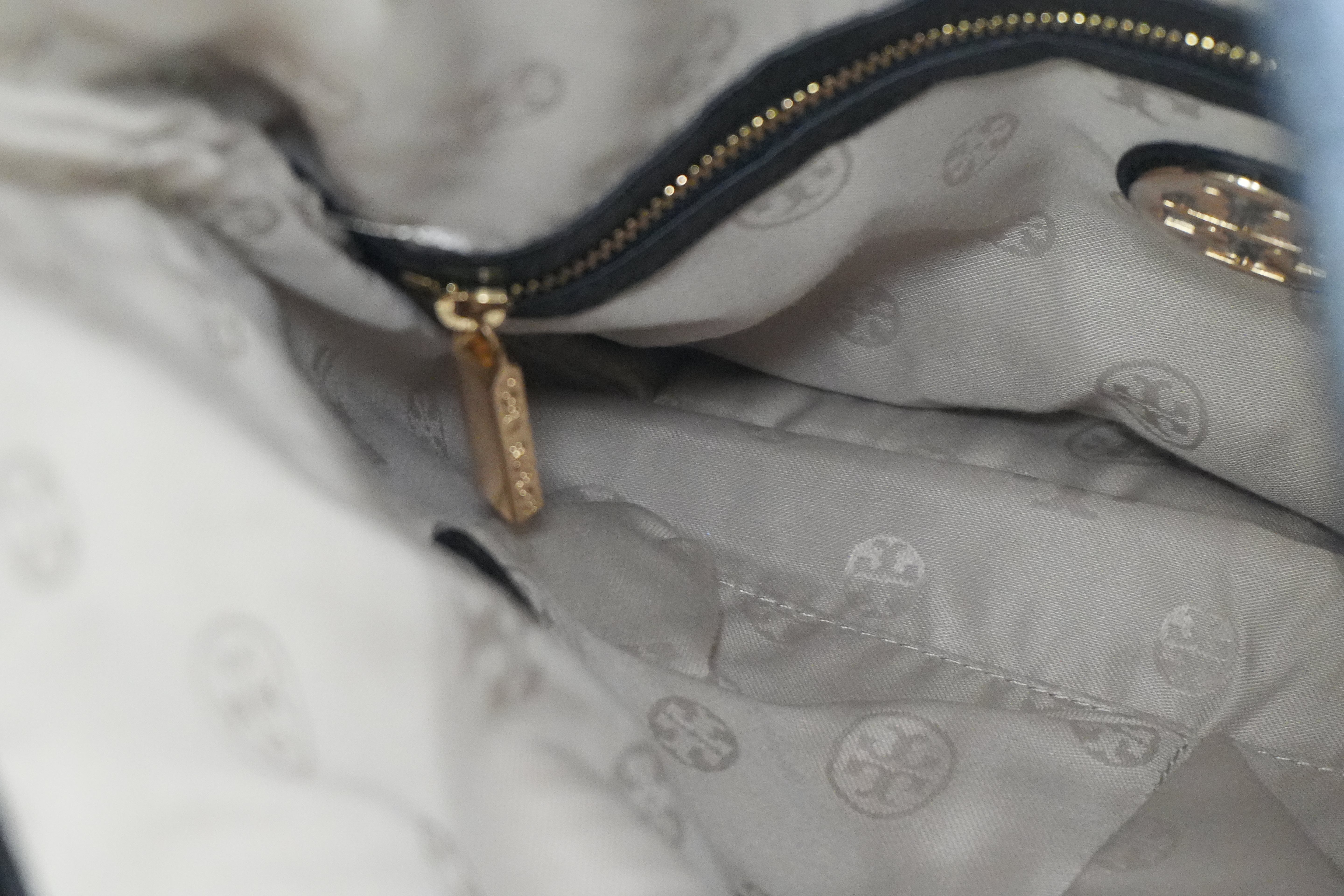 Pre-owned Tory Burch Shoulder Bag Black