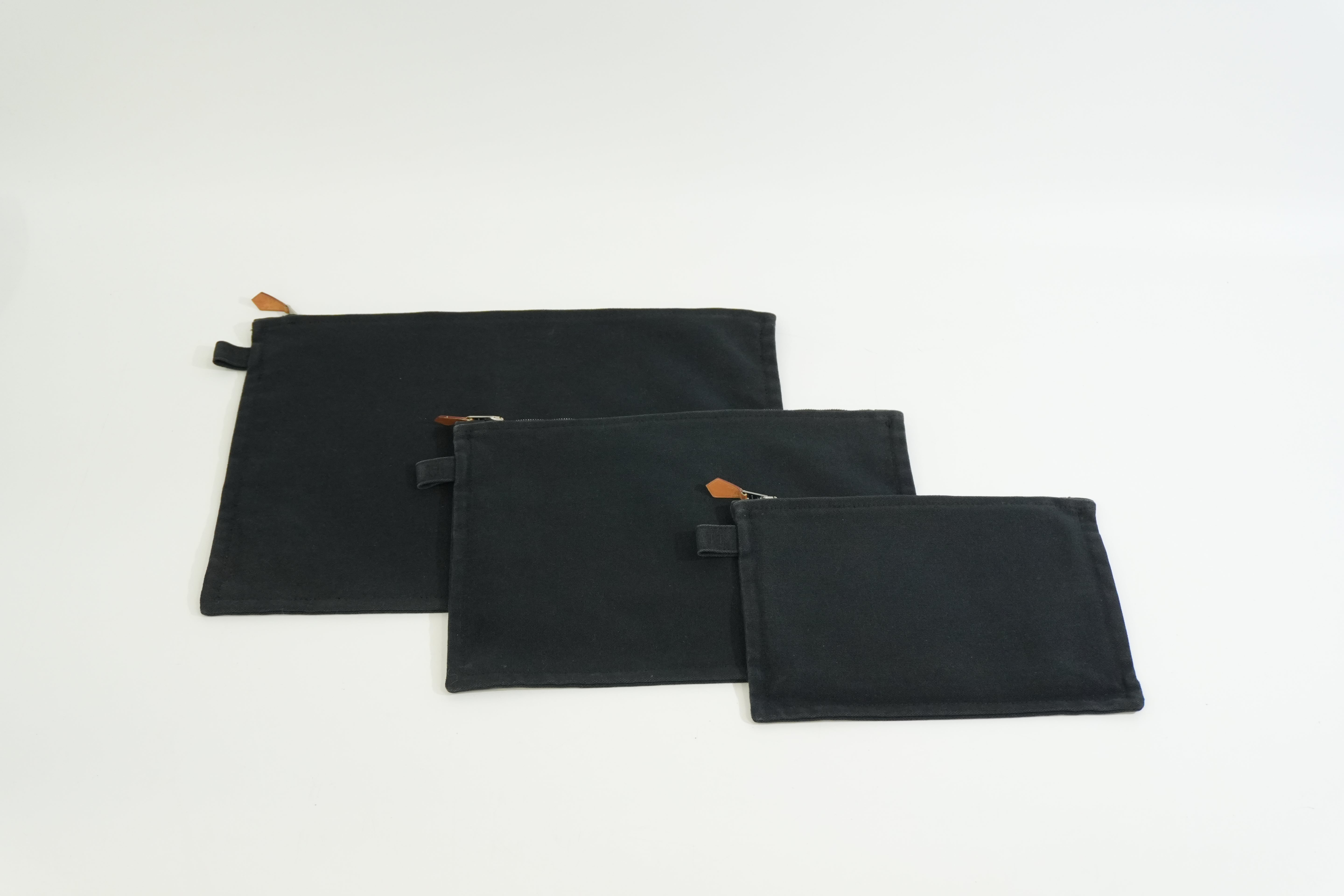 Pre-owned Hermes Bundle of 3 Pouches
