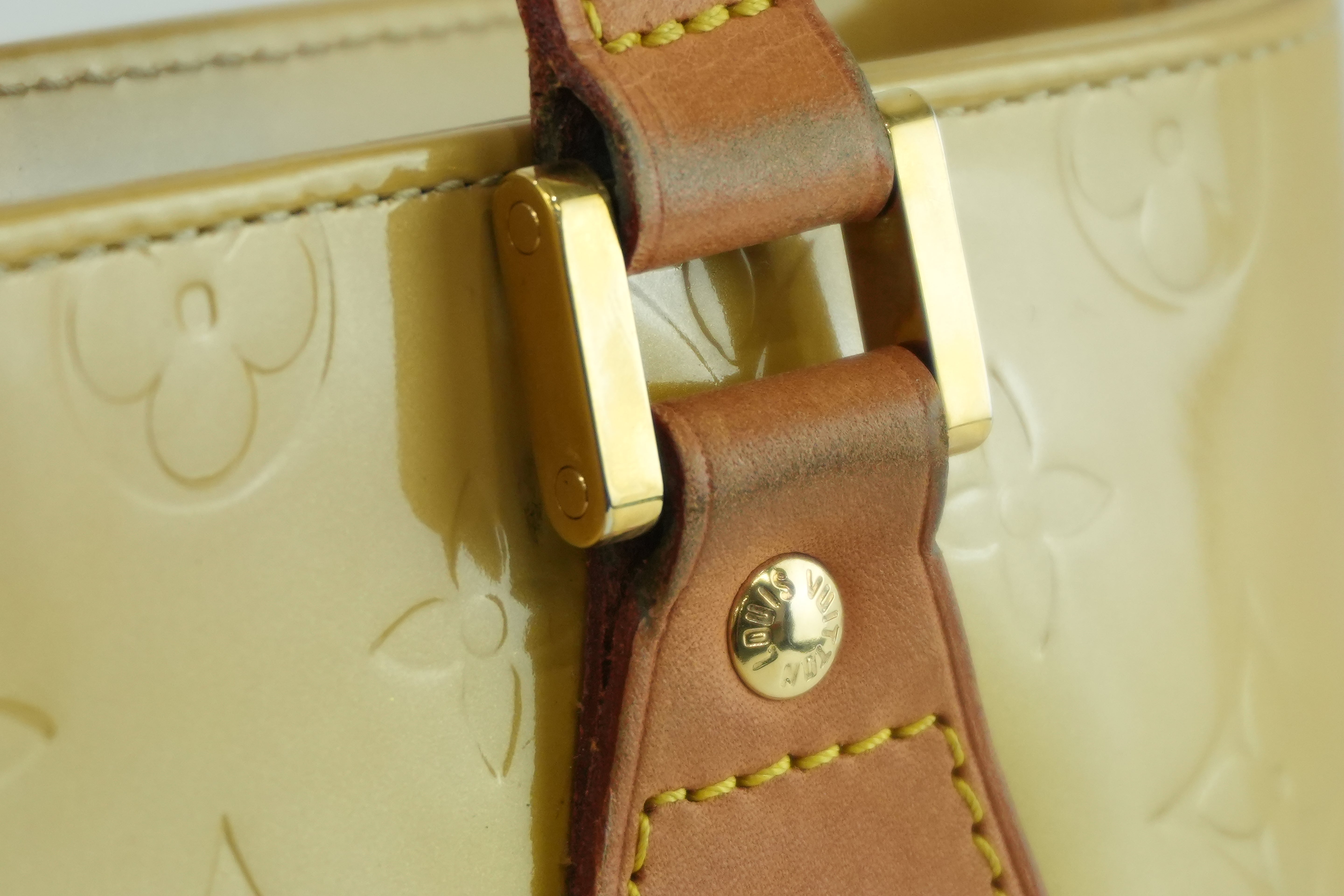 Louis Vuitton Houston Vernis Handbag Used