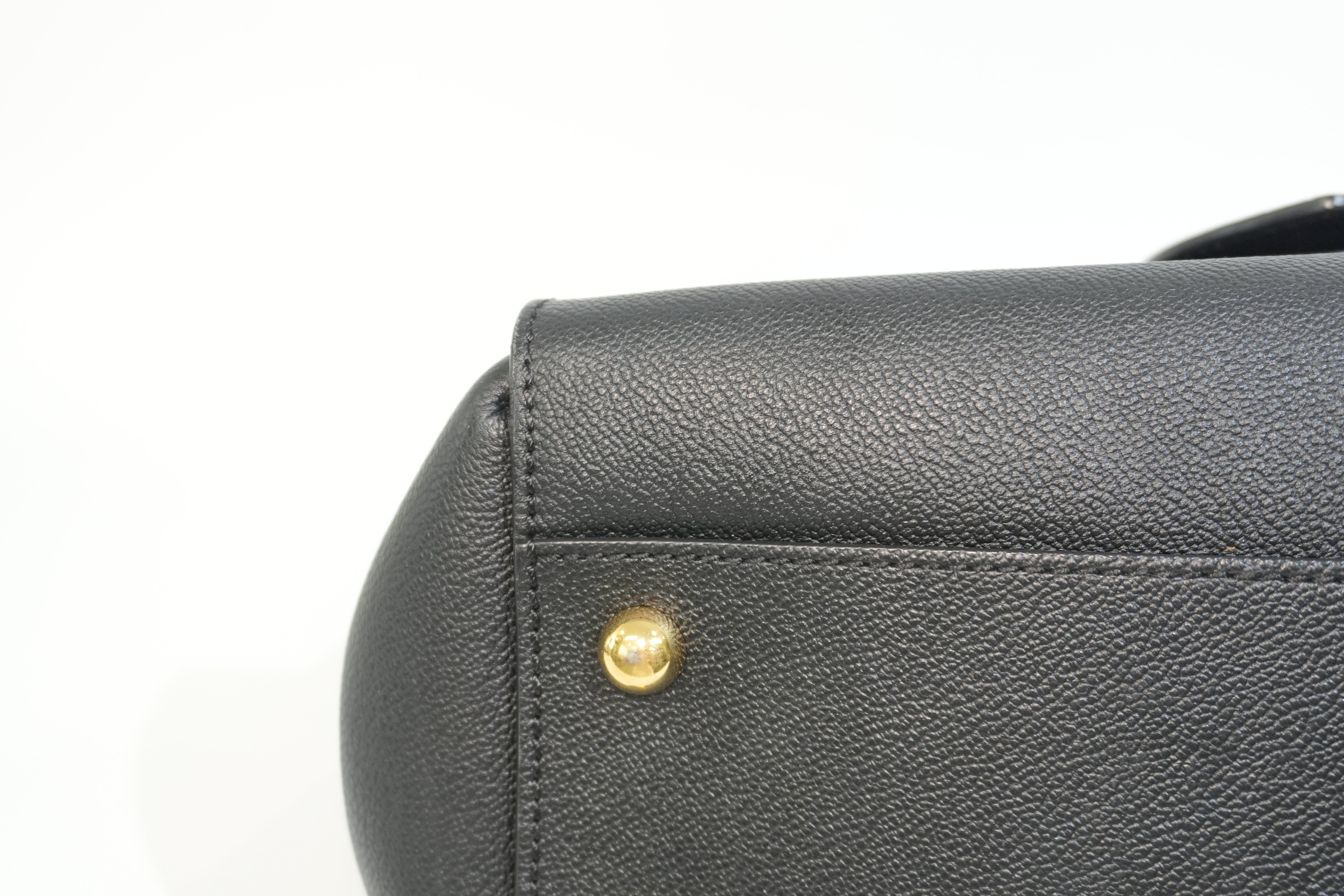 Pre-owned Burberry Calfskin Leather Two Way Shoulder Bag Black
