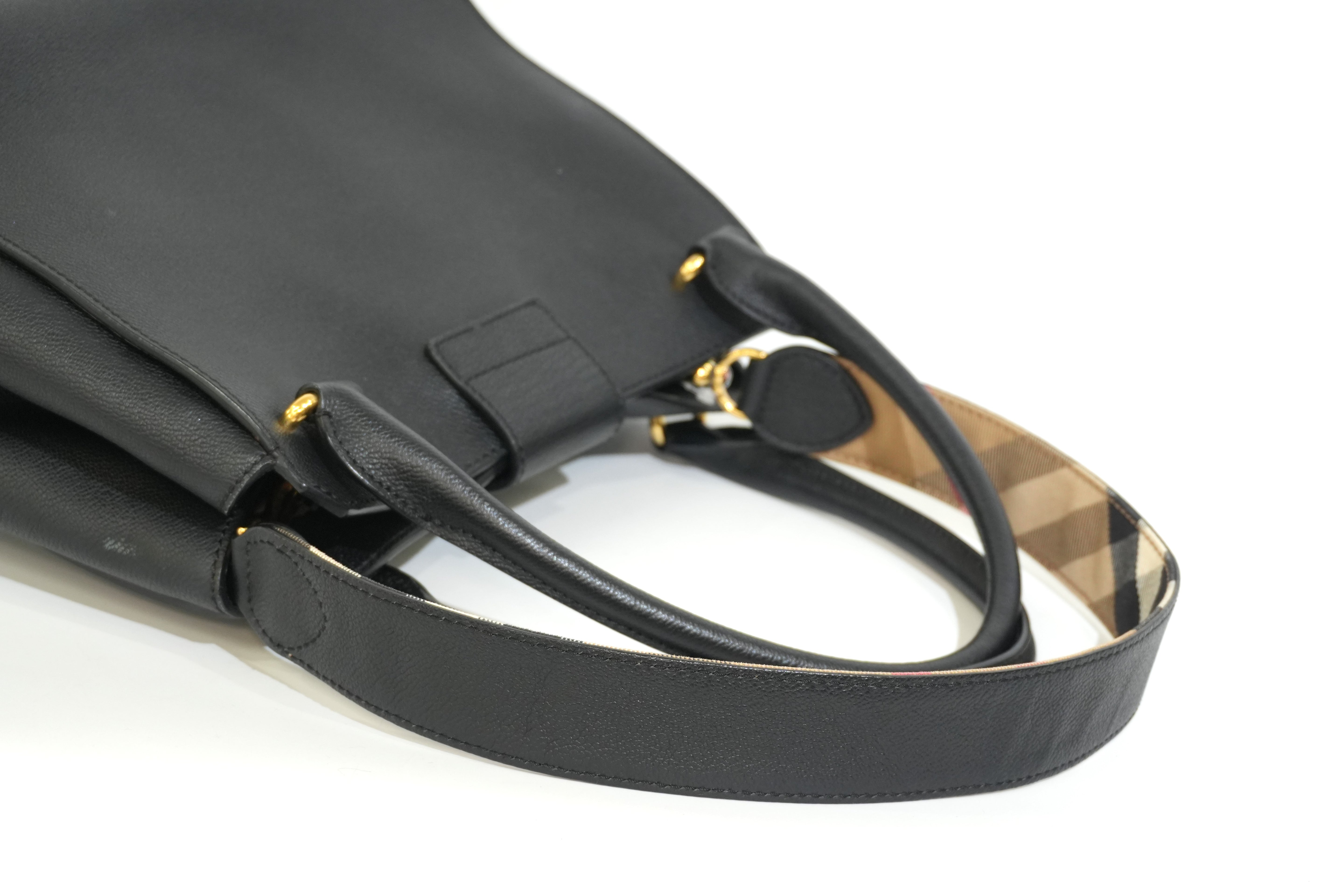 Pre-owned Burberry Calfskin Leather Two Way Shoulder Bag Black