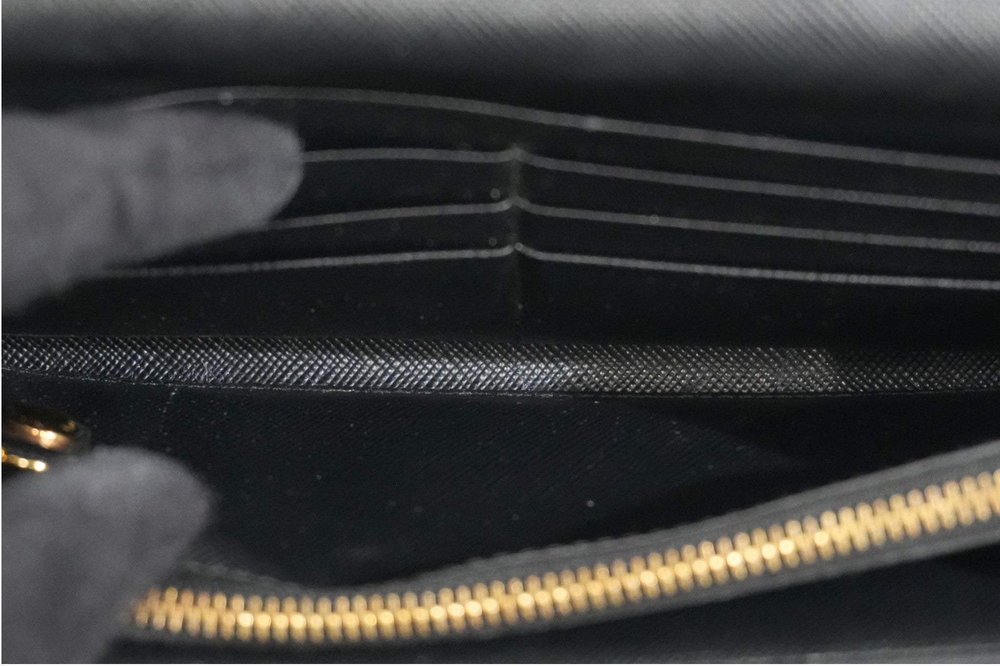 Pre-owned Prada Saffiano Long Wallet Black