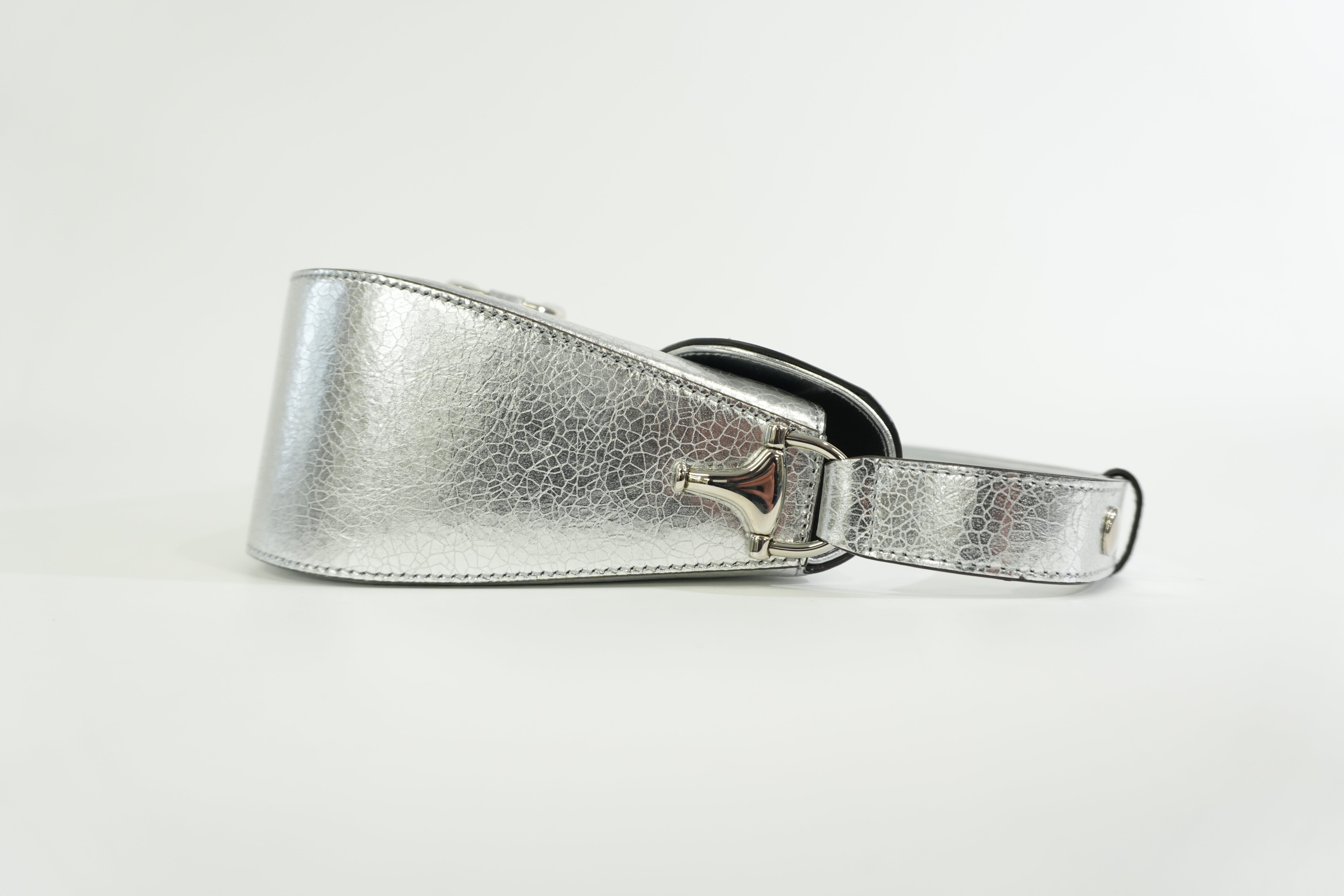 Pre-owned Gucci Metallic Shoulder Bag Silver