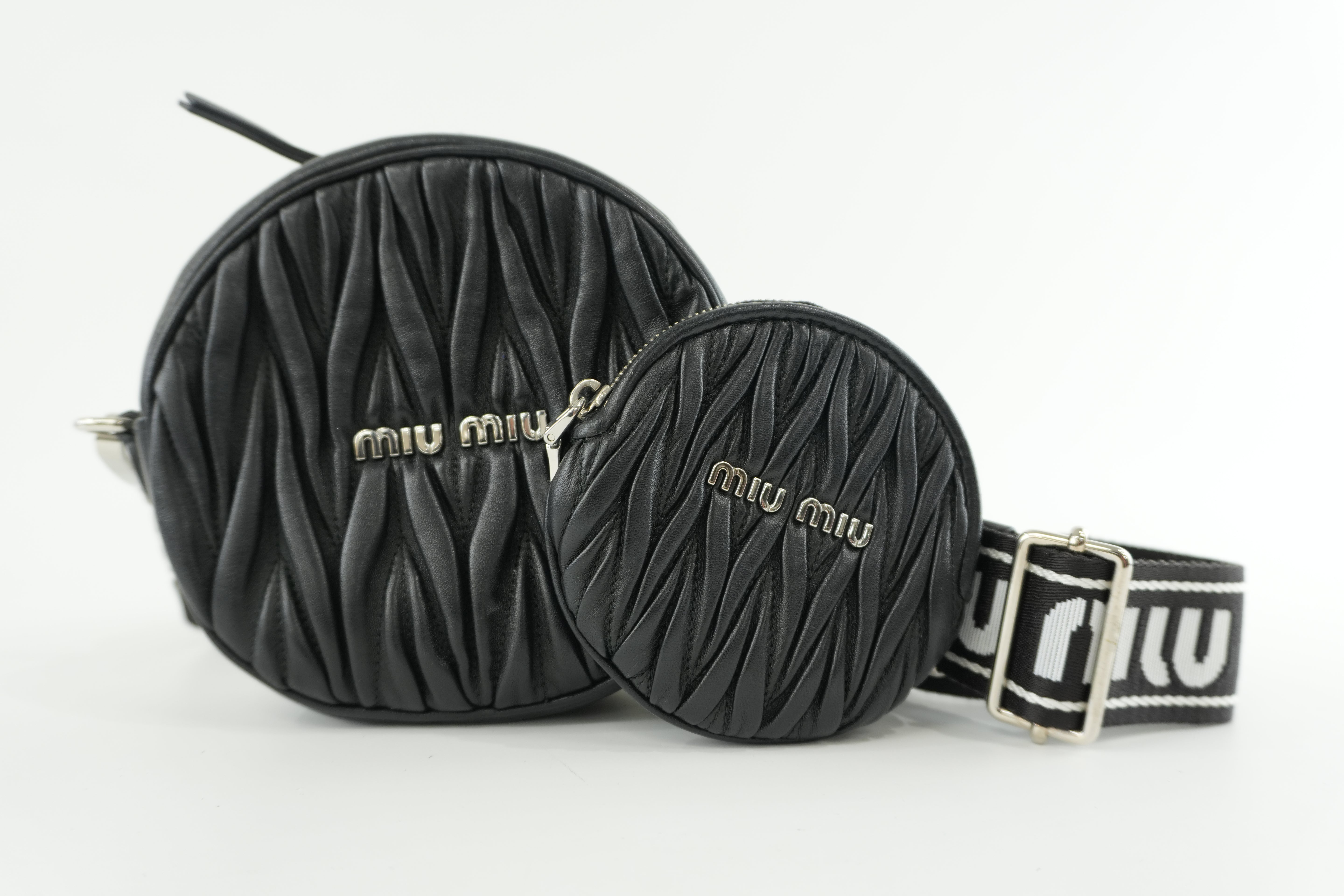 Miumiu Round Crossbody Leather Black Used