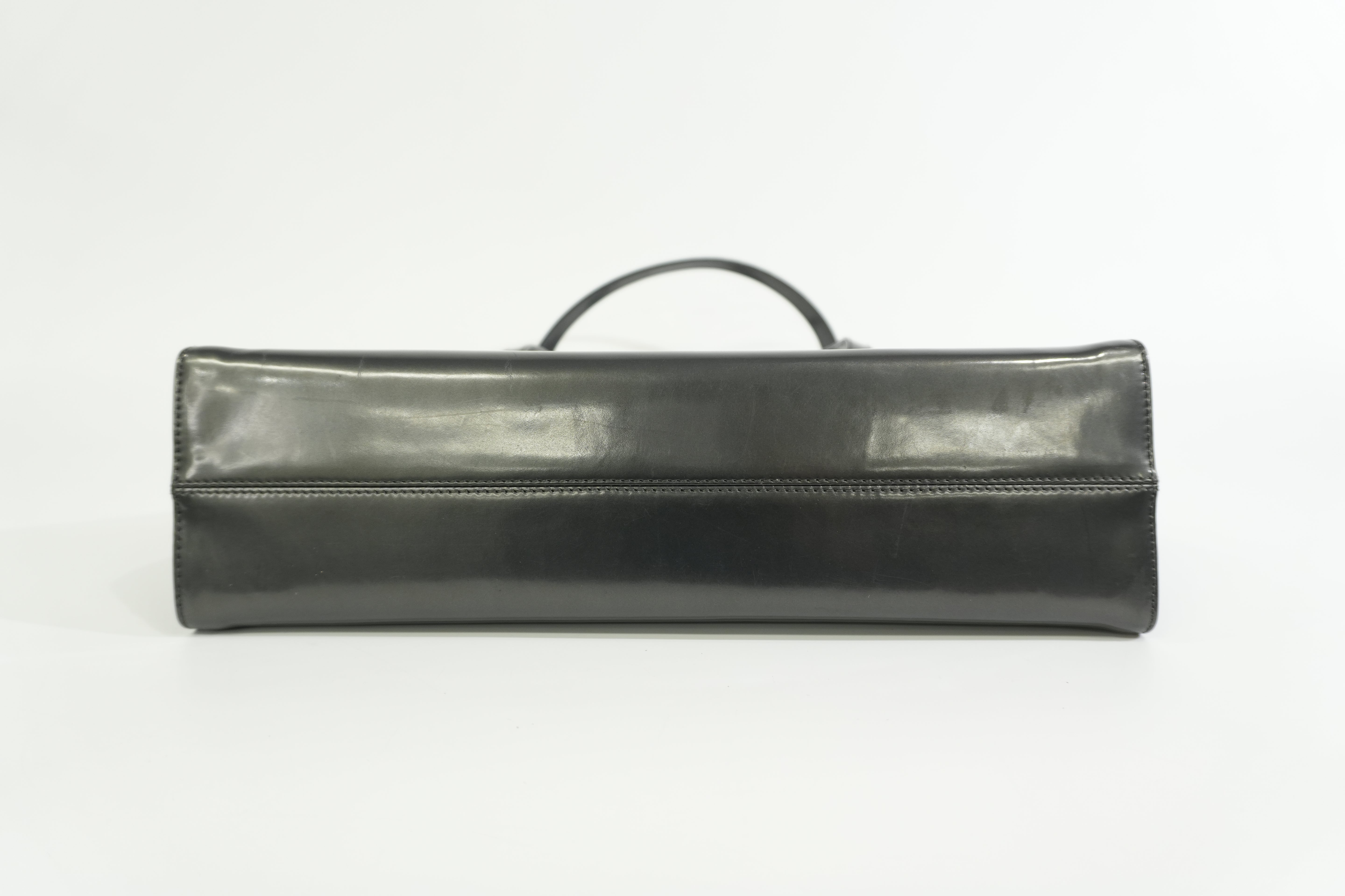 Pre-owned Salvatore Ferragamo Shoulder Bag Metallic Gray