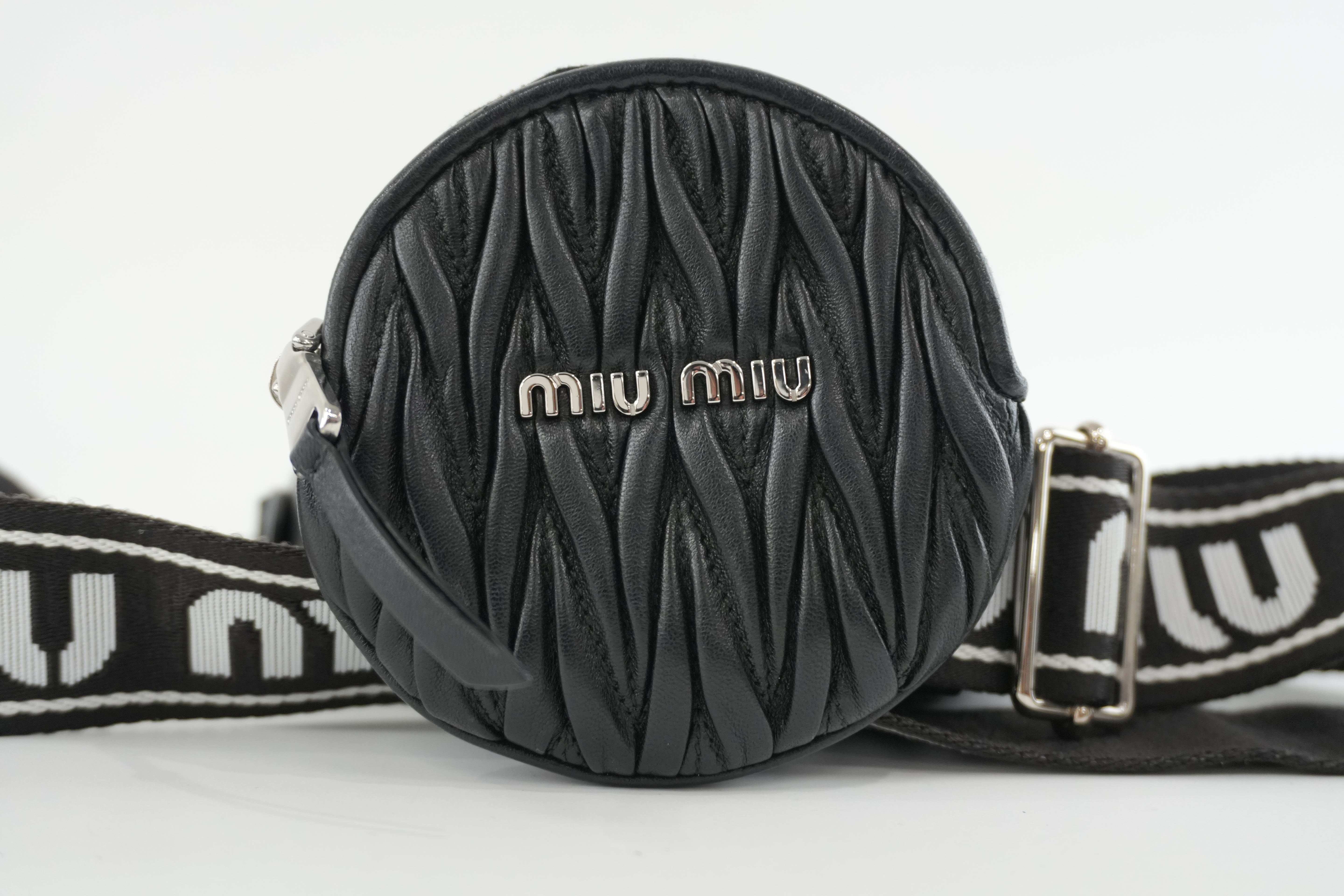 Miumiu Round Crossbody Leather Black Used