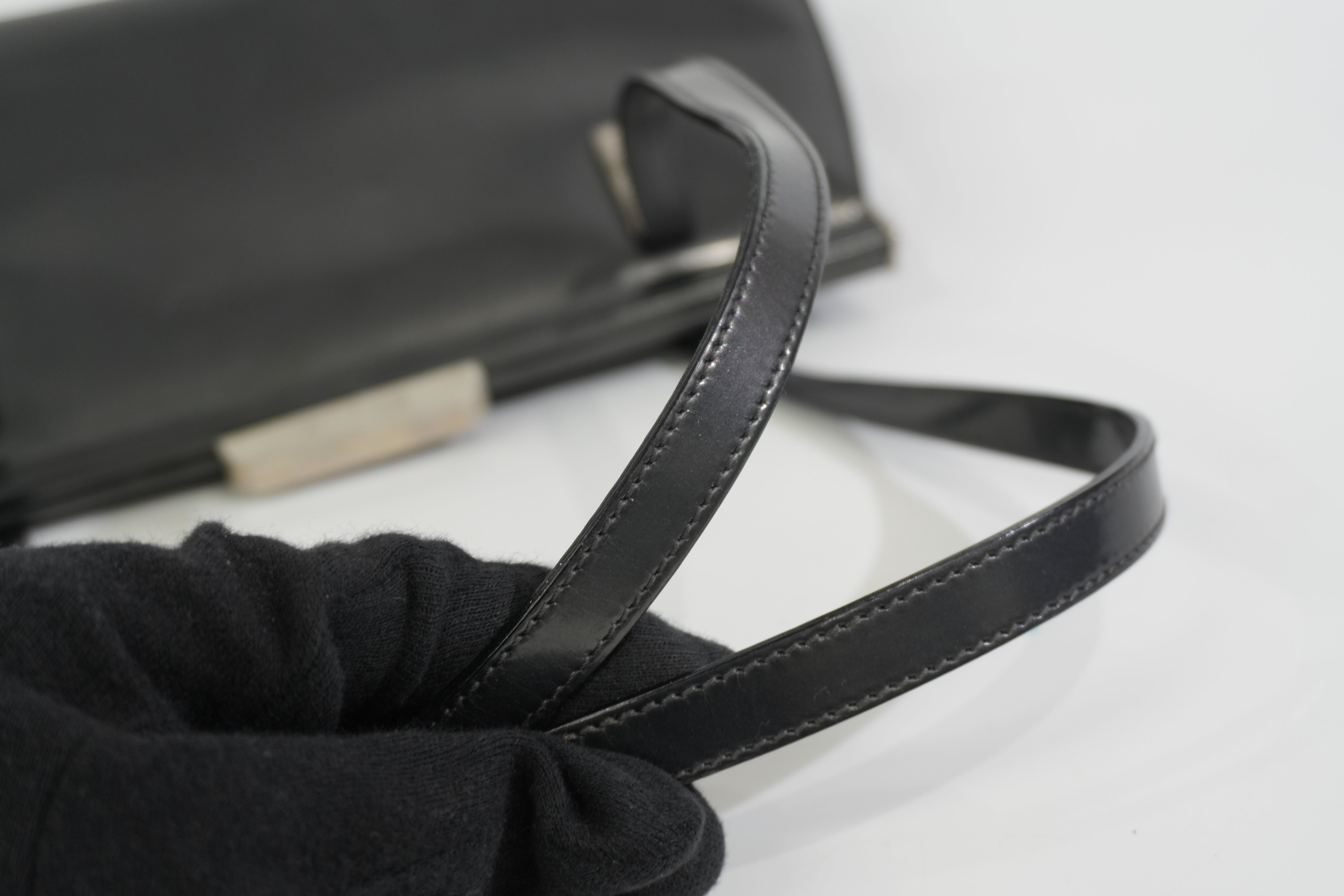 Pre-owned Salvatore Ferragamo Shoulder Bag Metallic Gray