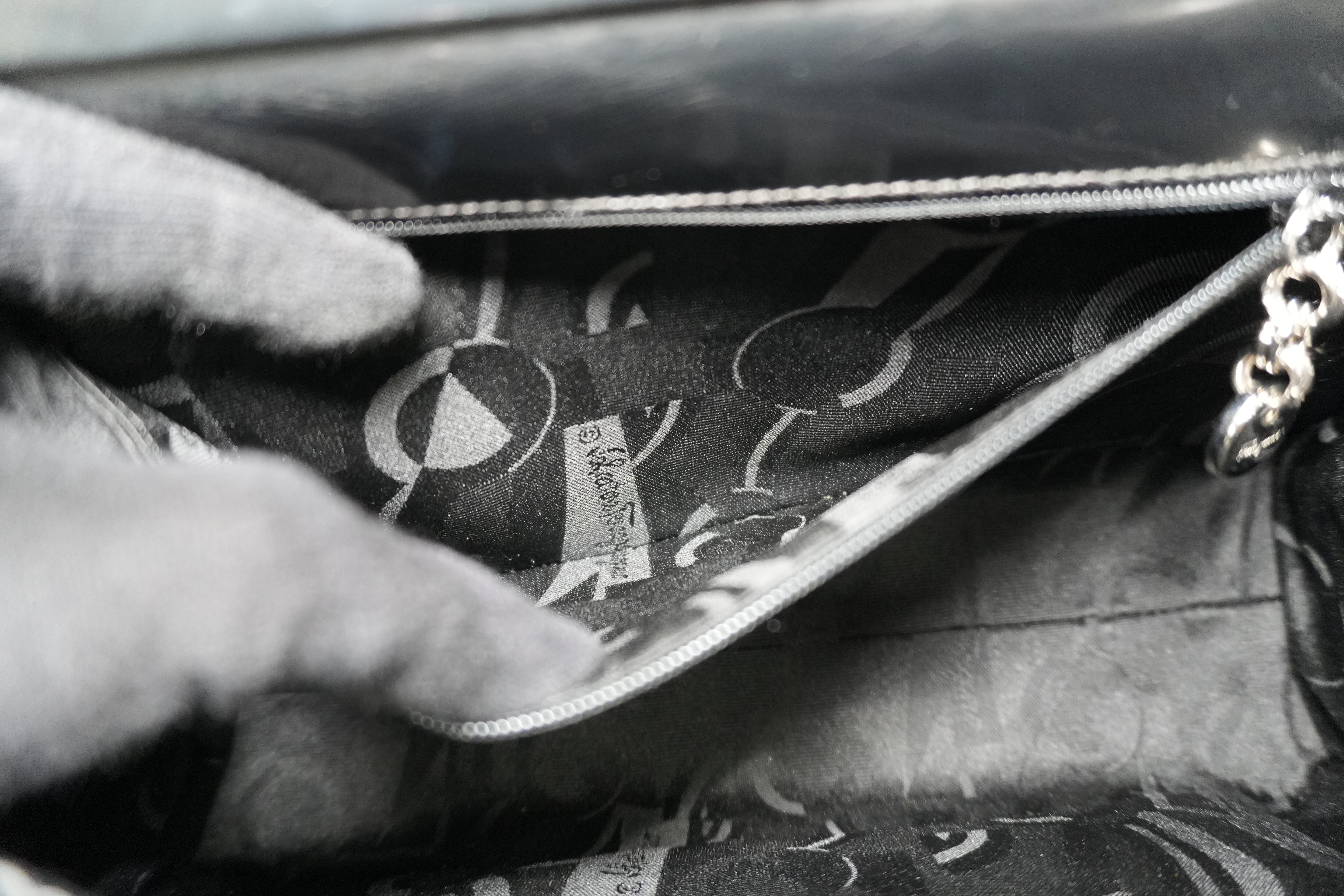 Pre-owned Salvatore Ferragamo Shoulder Bag Metallic Gray