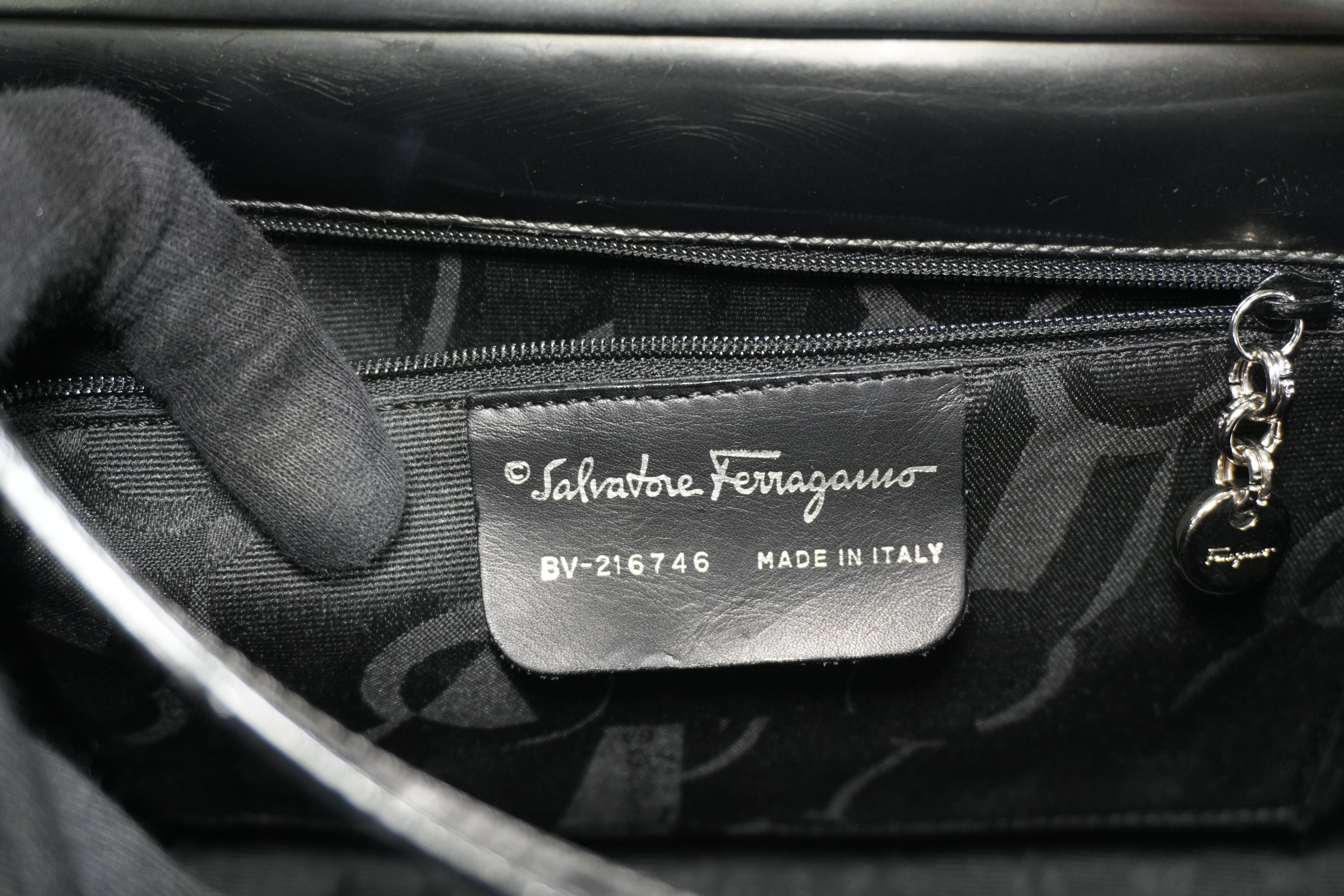 Pre-owned Salvatore Ferragamo Shoulder Bag Metallic Gray