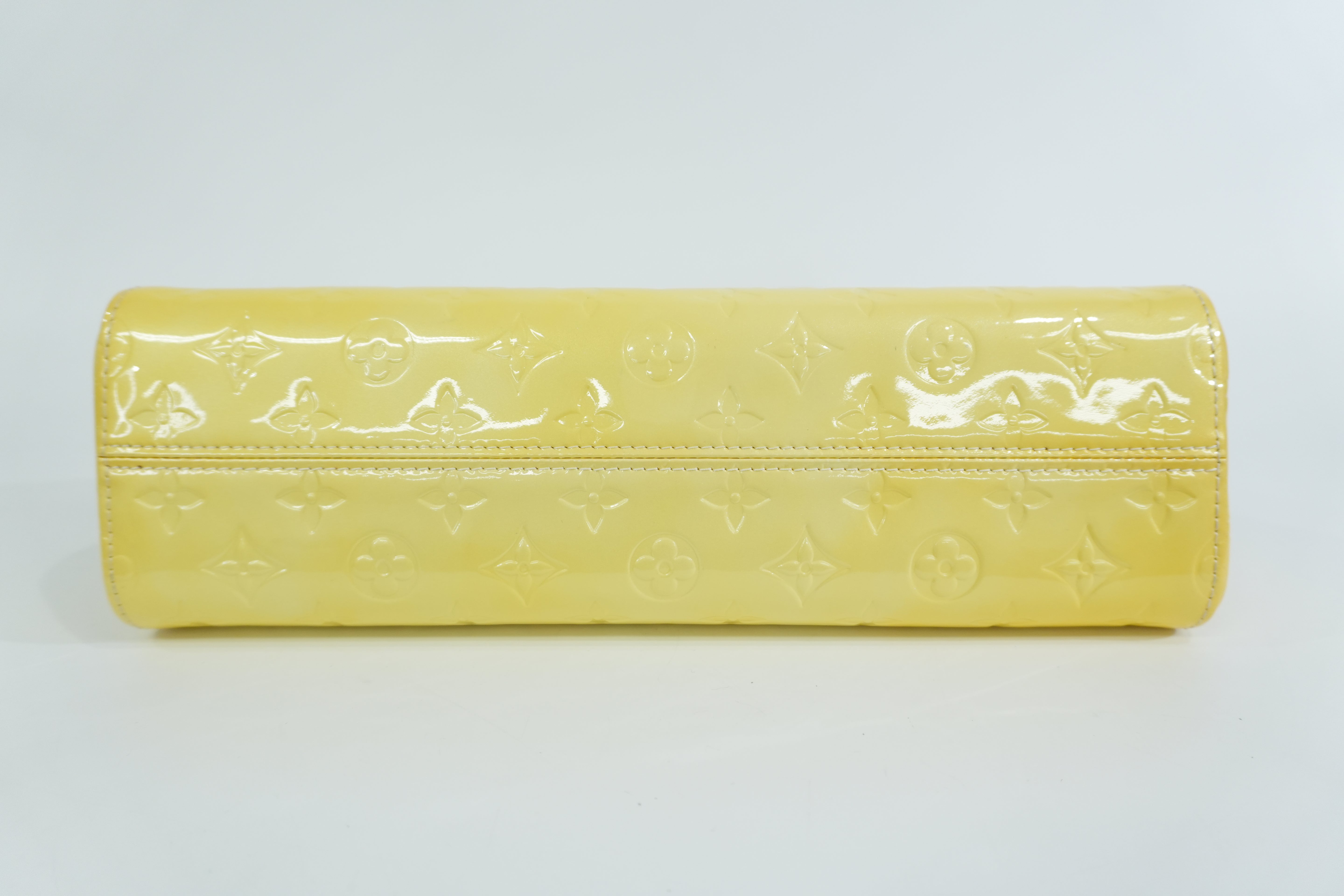 Pre-owned Louis Vuitton Vernis Roxbury Shoulder Bag Yellow