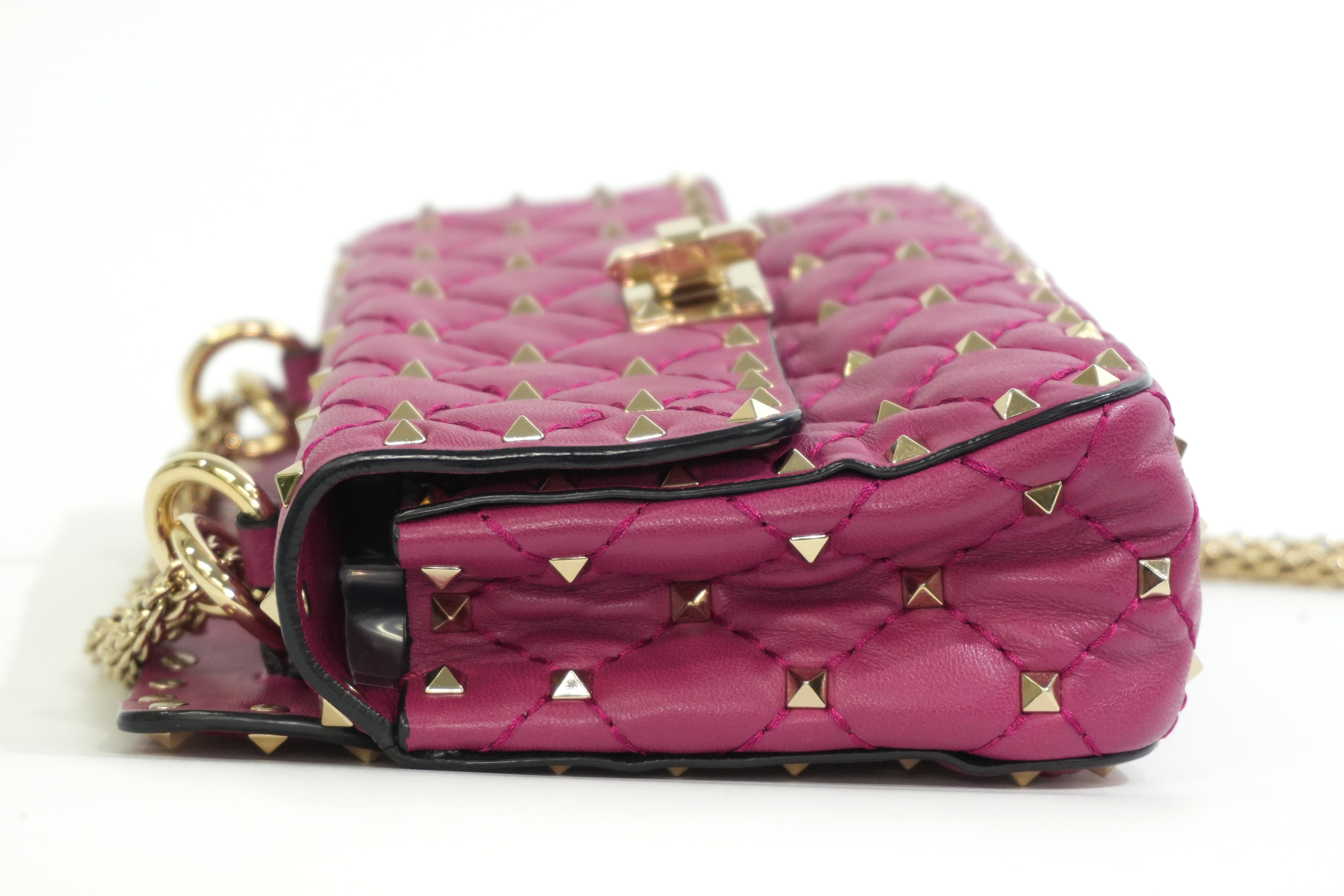 Pre-owned Valentino Calfskin Leather Studs Shoulder Bag Pink