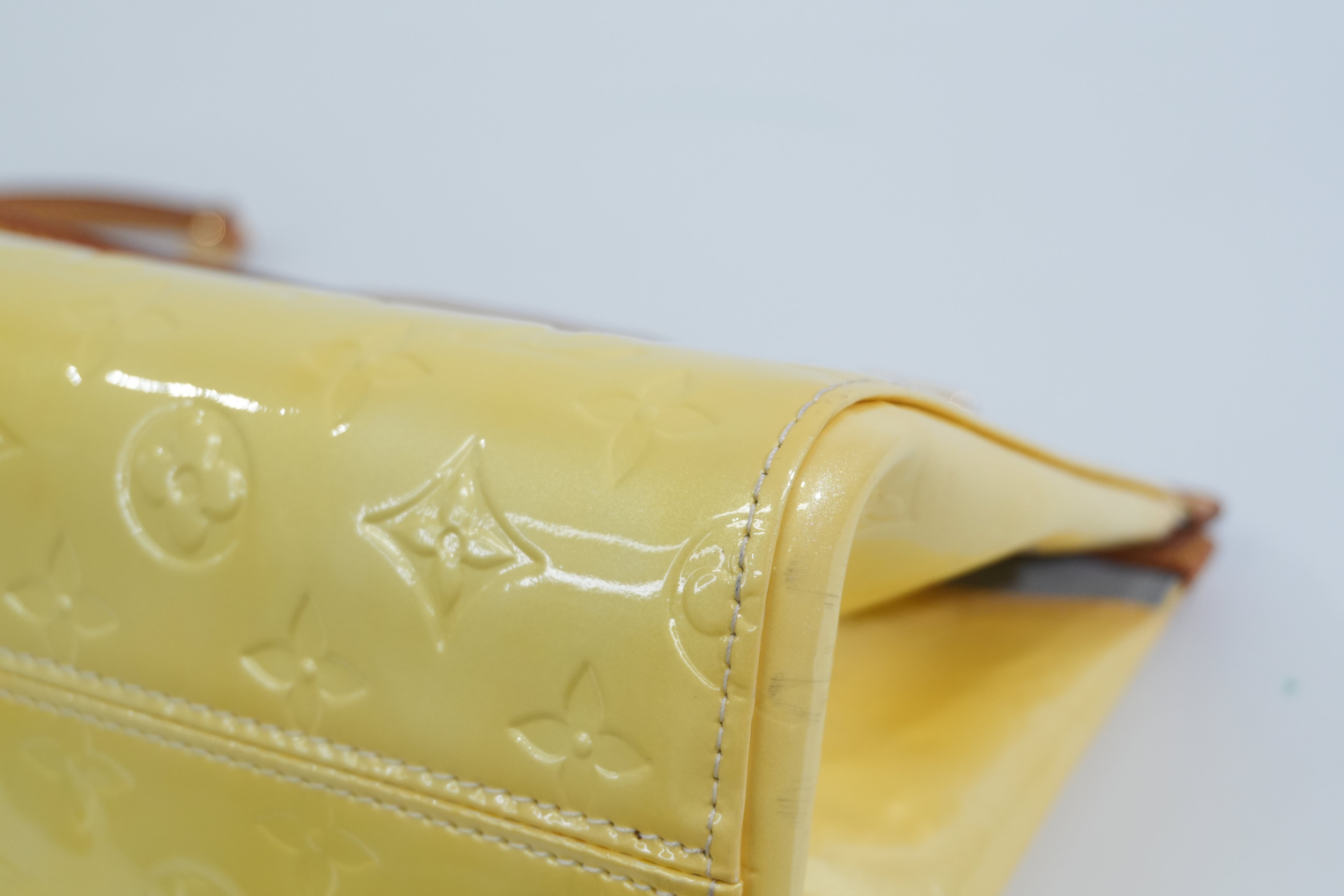 Pre-owned Louis Vuitton Vernis Roxbury Shoulder Bag Yellow