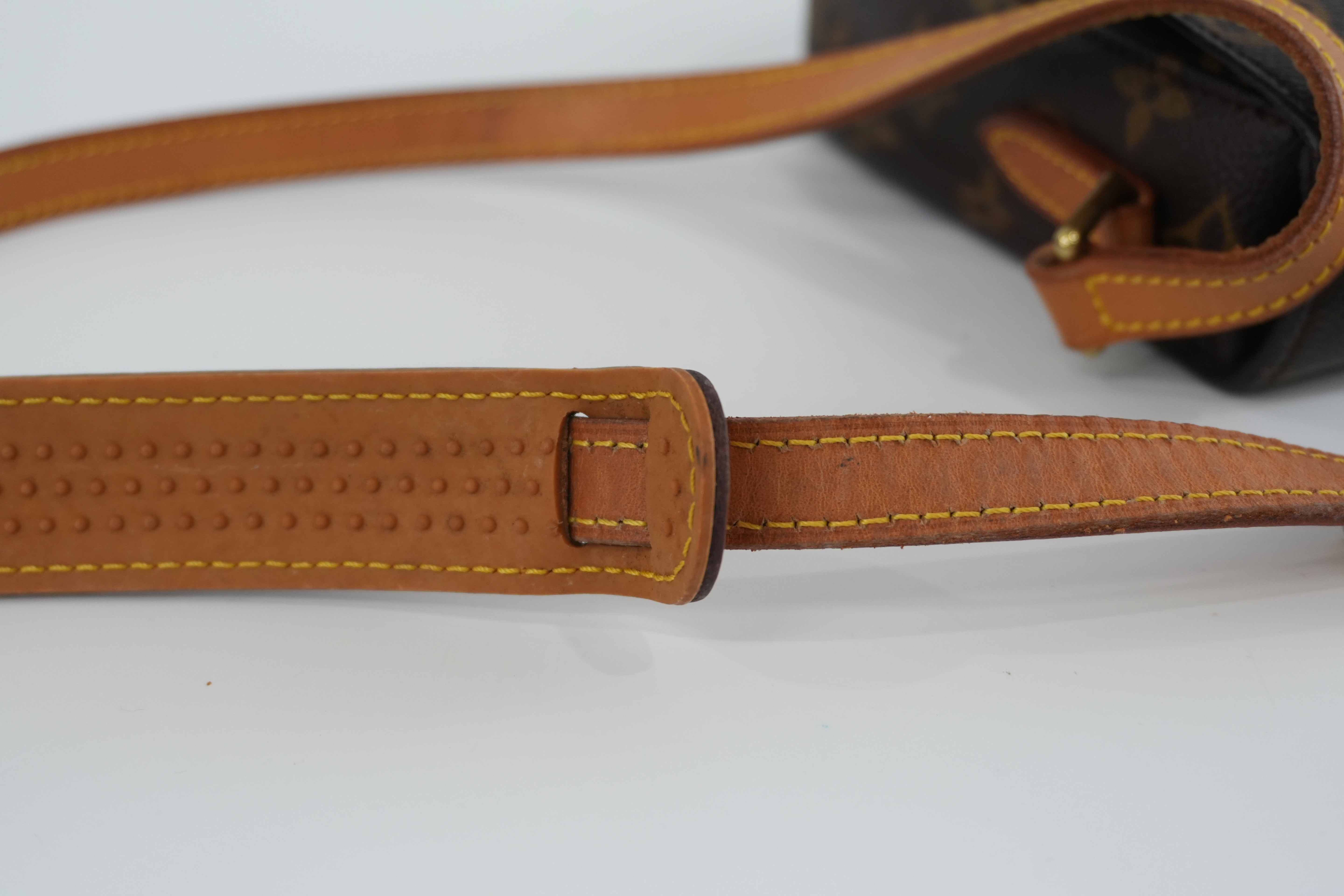 Louis Vuitton Monogram Saint Cloud MM Shoulder Bag Used