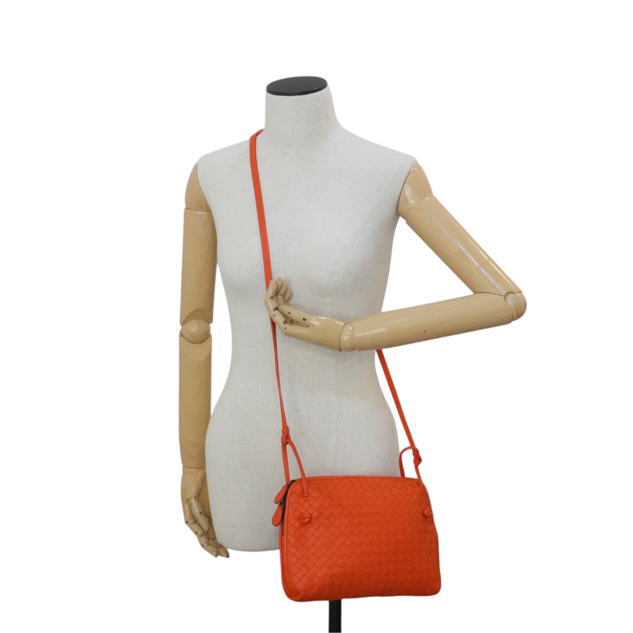 Pre-owned Bottega Intercciato Crossbody Bag Orange