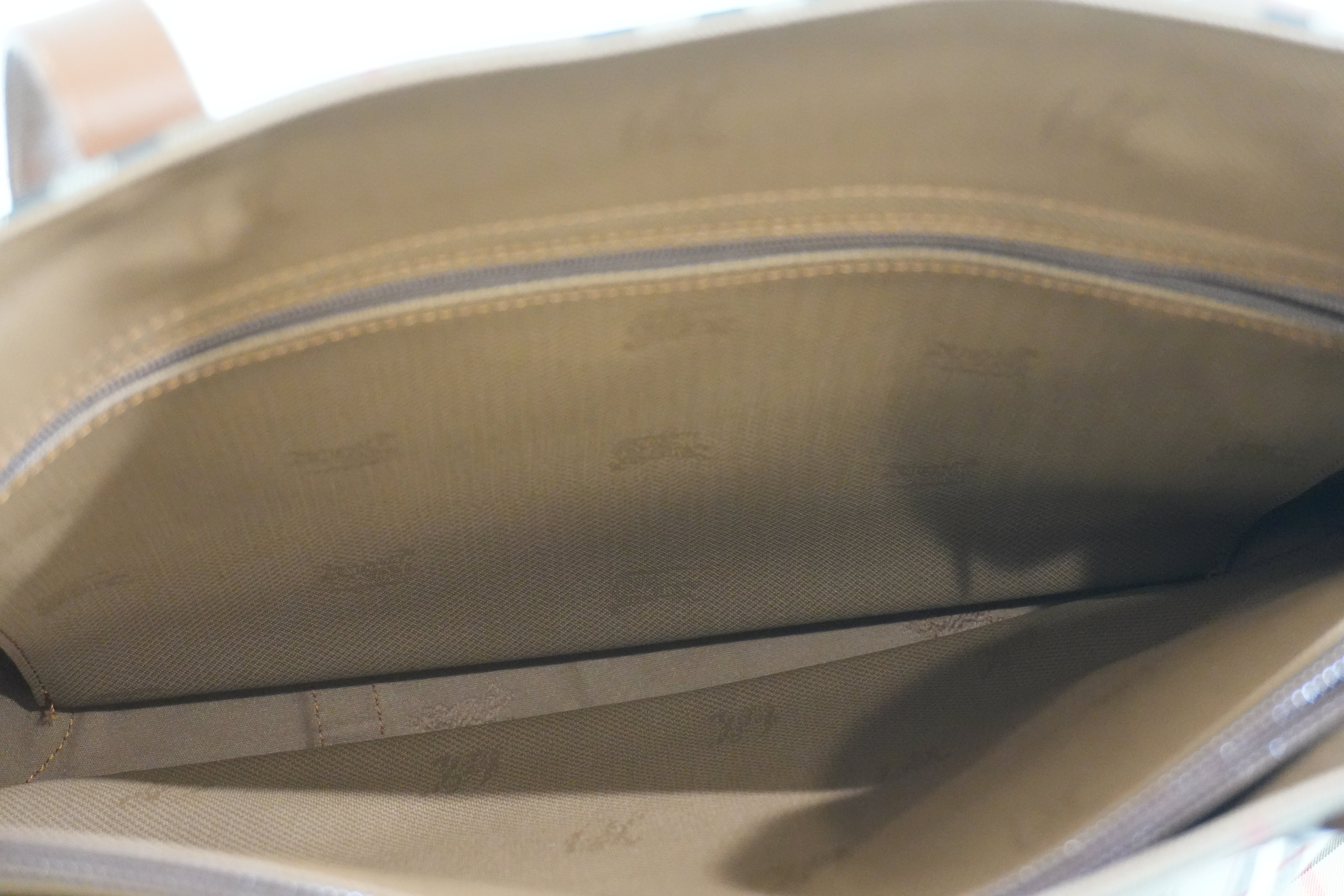 Pre-owned Burberry Haymarket Tote Bag Beige