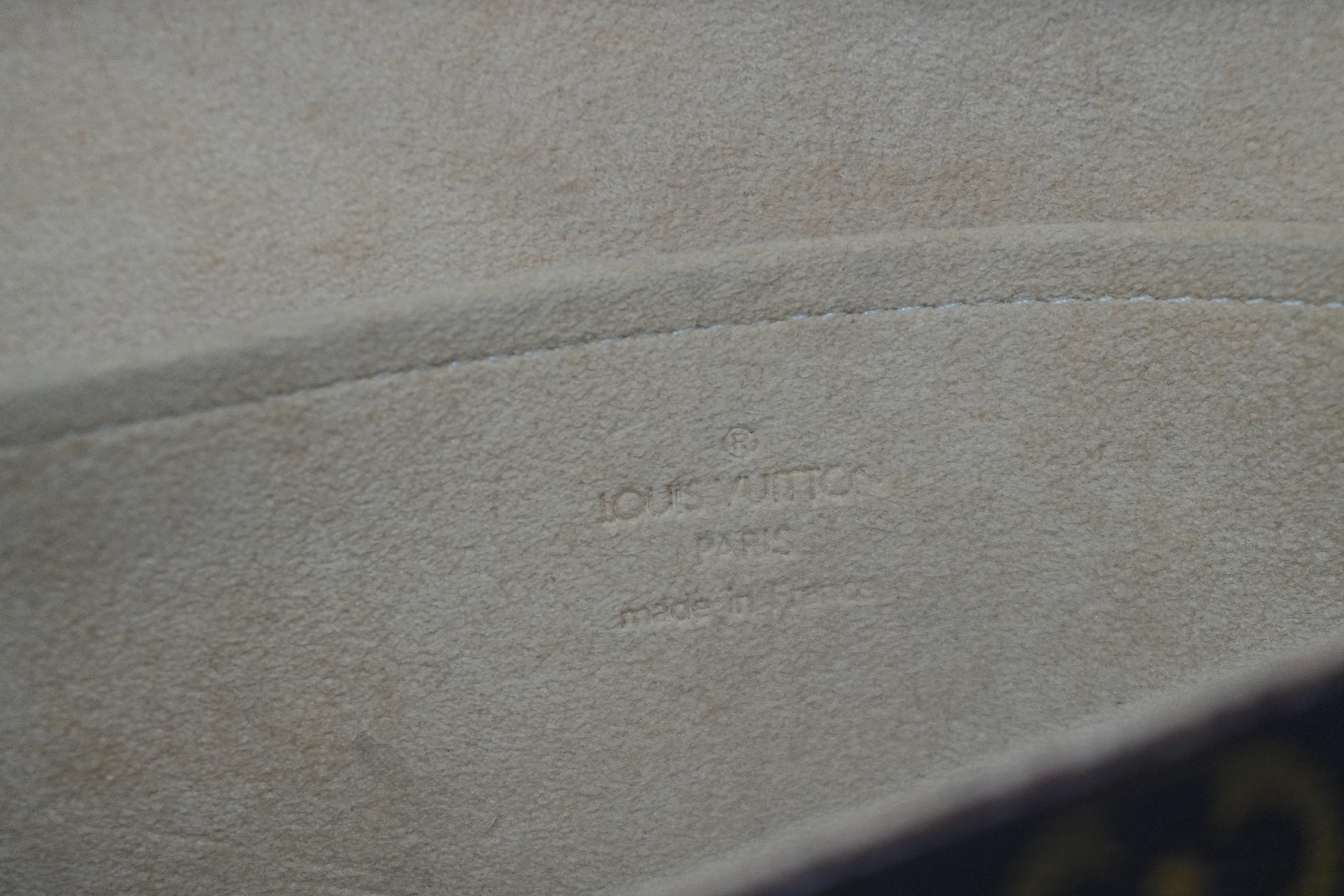 Louis Vuitton Pochette Twin GM Shoulder Bag Used