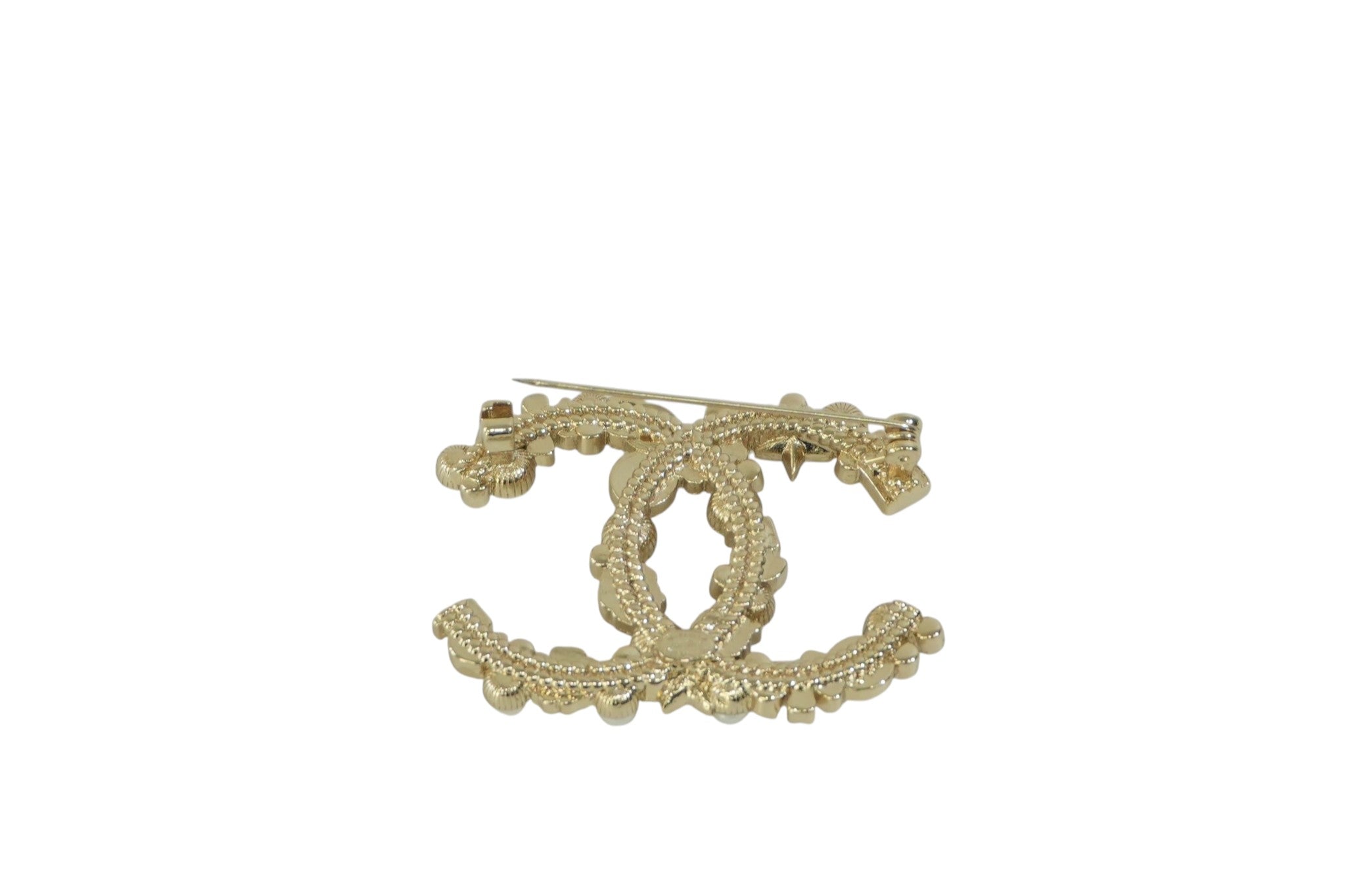 Pre-owned Chanel CC Brooch Silver tone