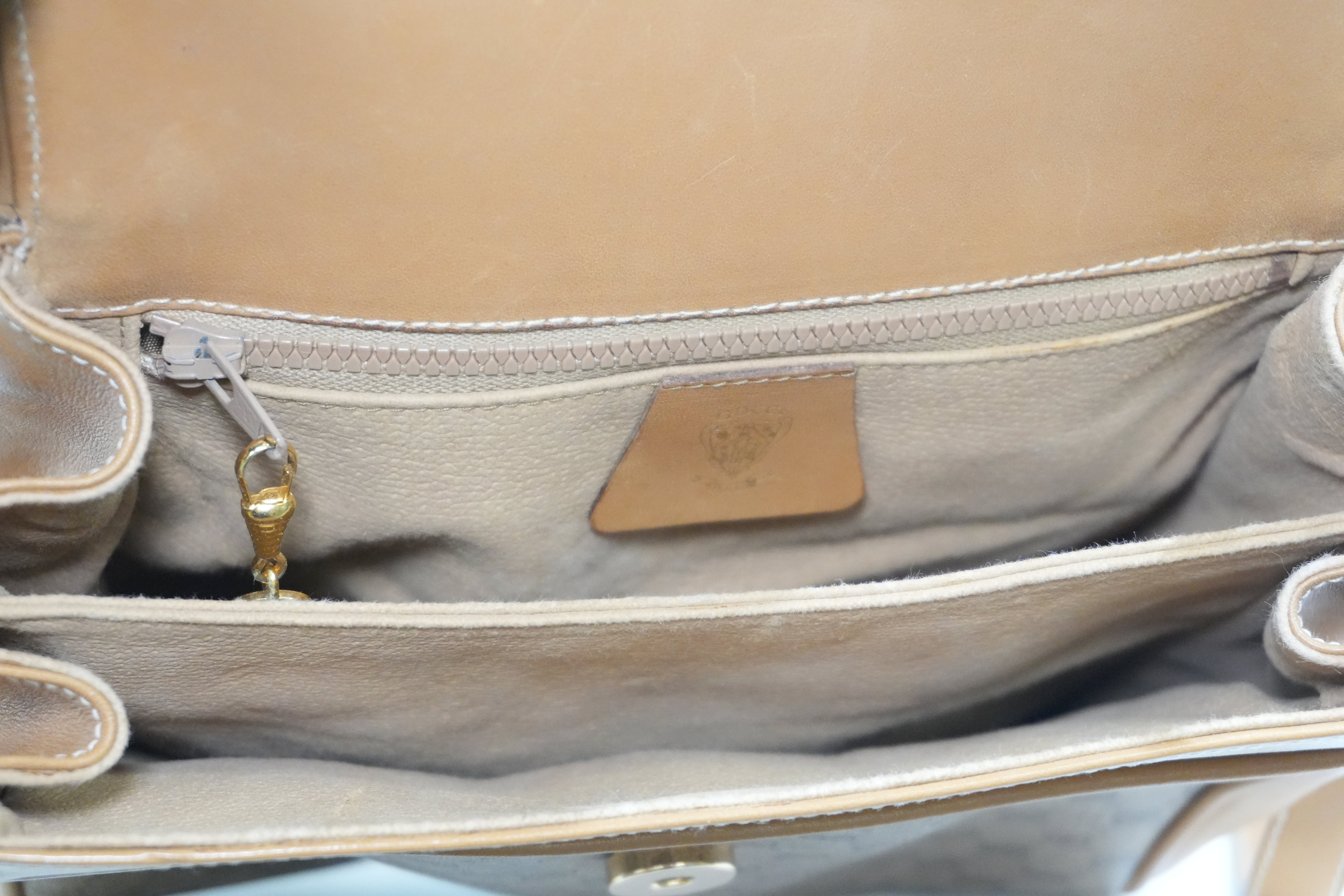 Pre-owned Gucci Microguccisima Shoulder Bag Brown