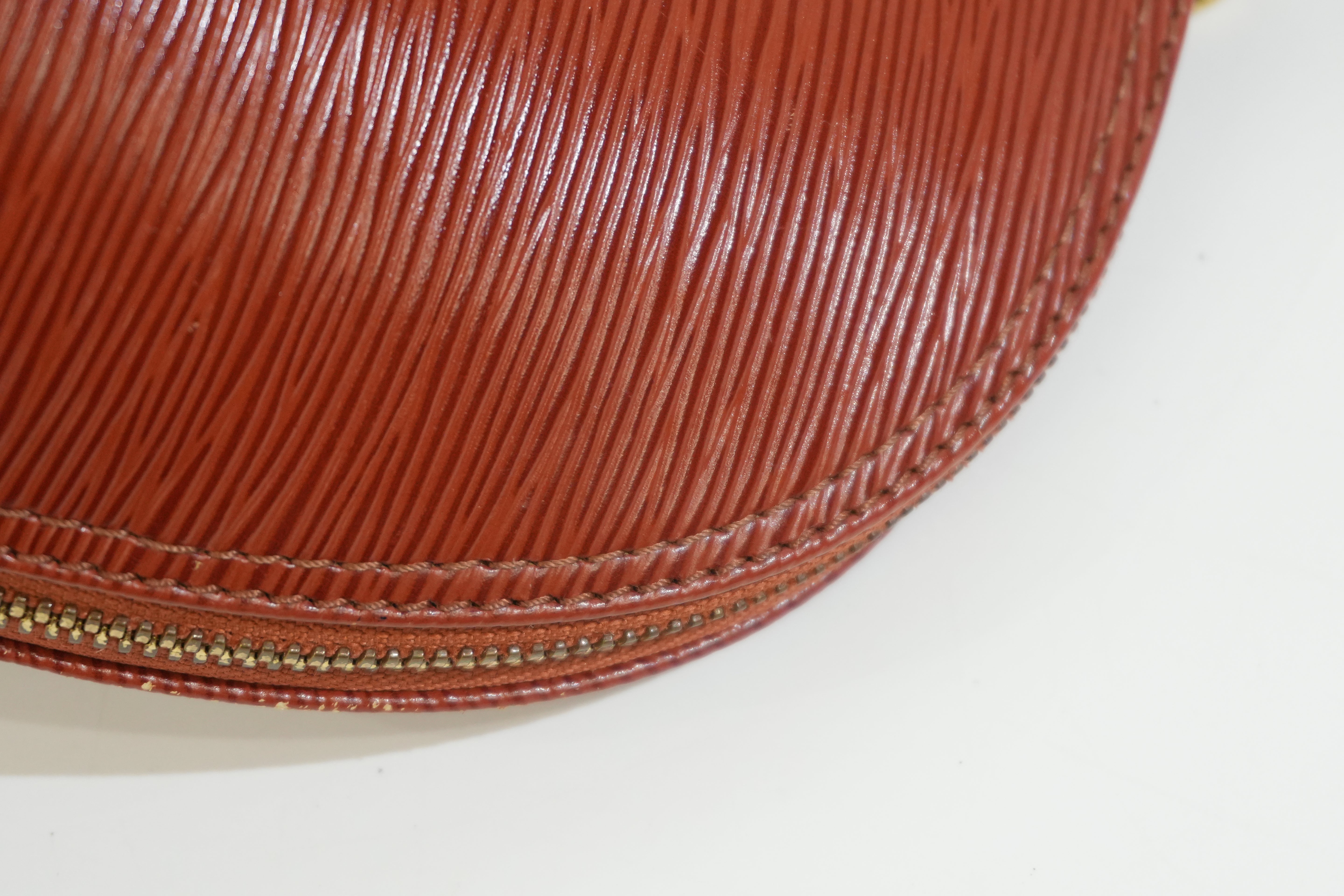 Pre-owned Louis Vuitton Epi Two Way Alma Shoulder Bag Brown