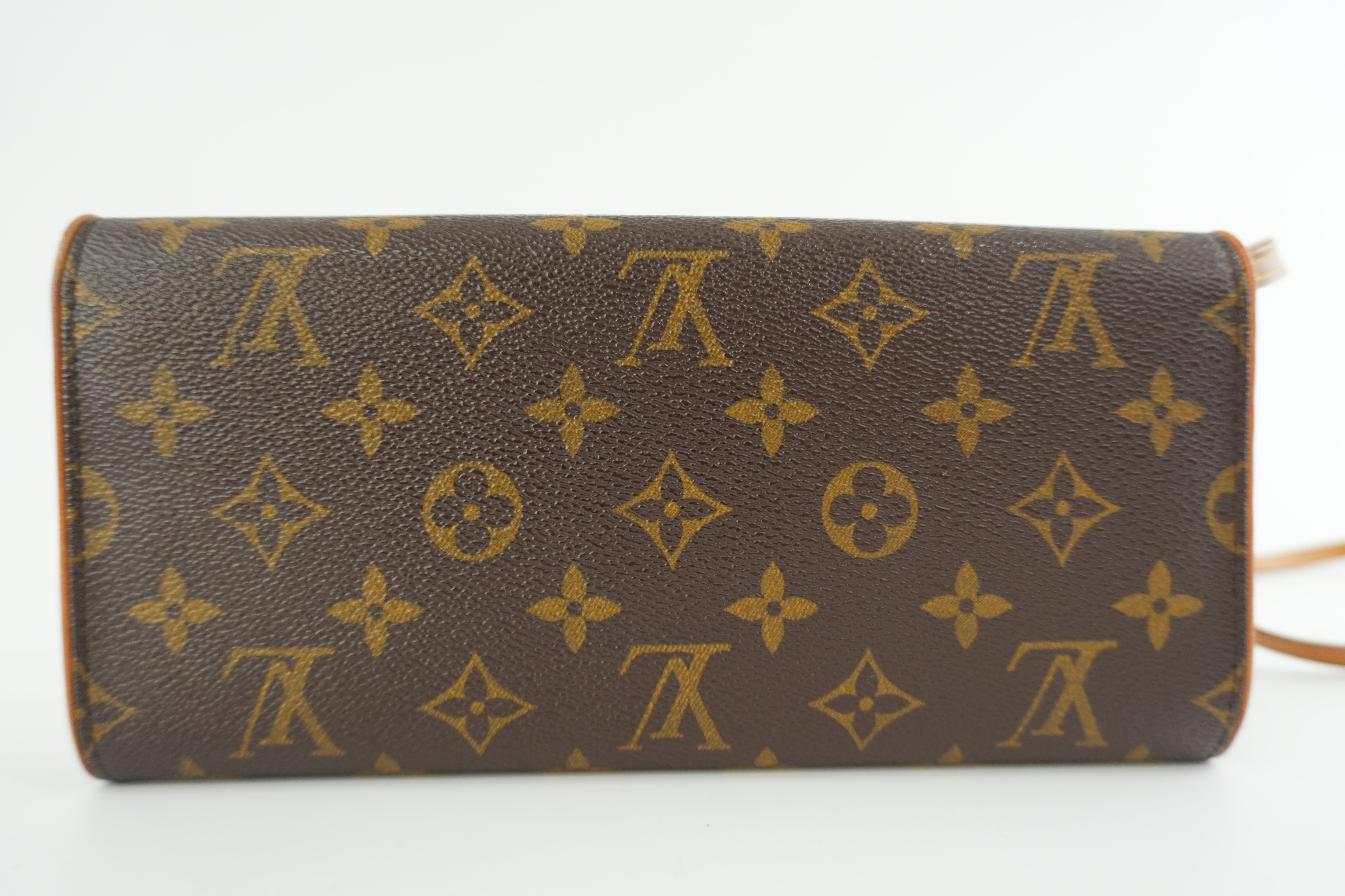 Louis Vuitton Monogram Pochette Twin GM Shoulder Bag Used