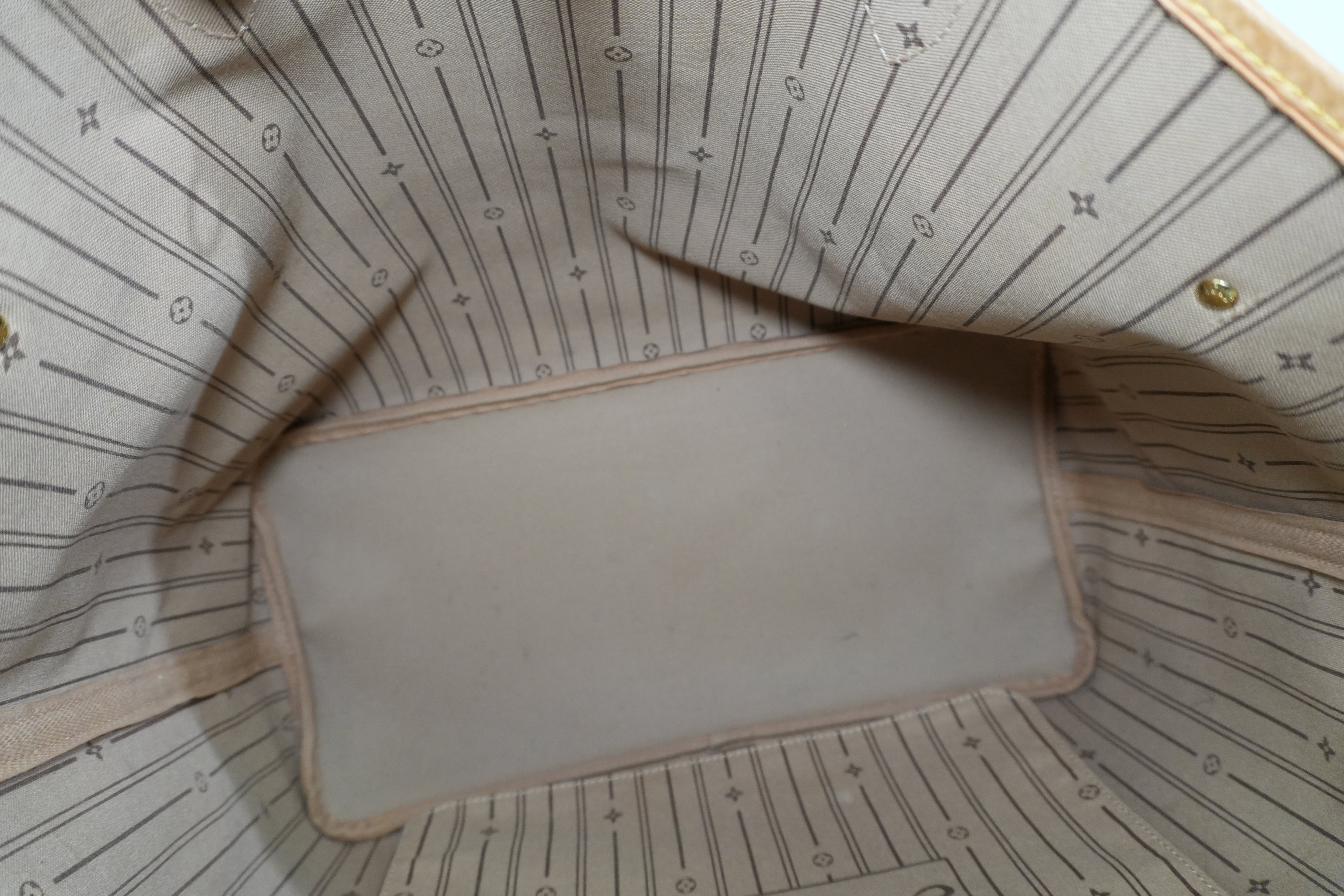 Pre-owned Louis Vuitton Monogram Neverfull GM Tote Bag