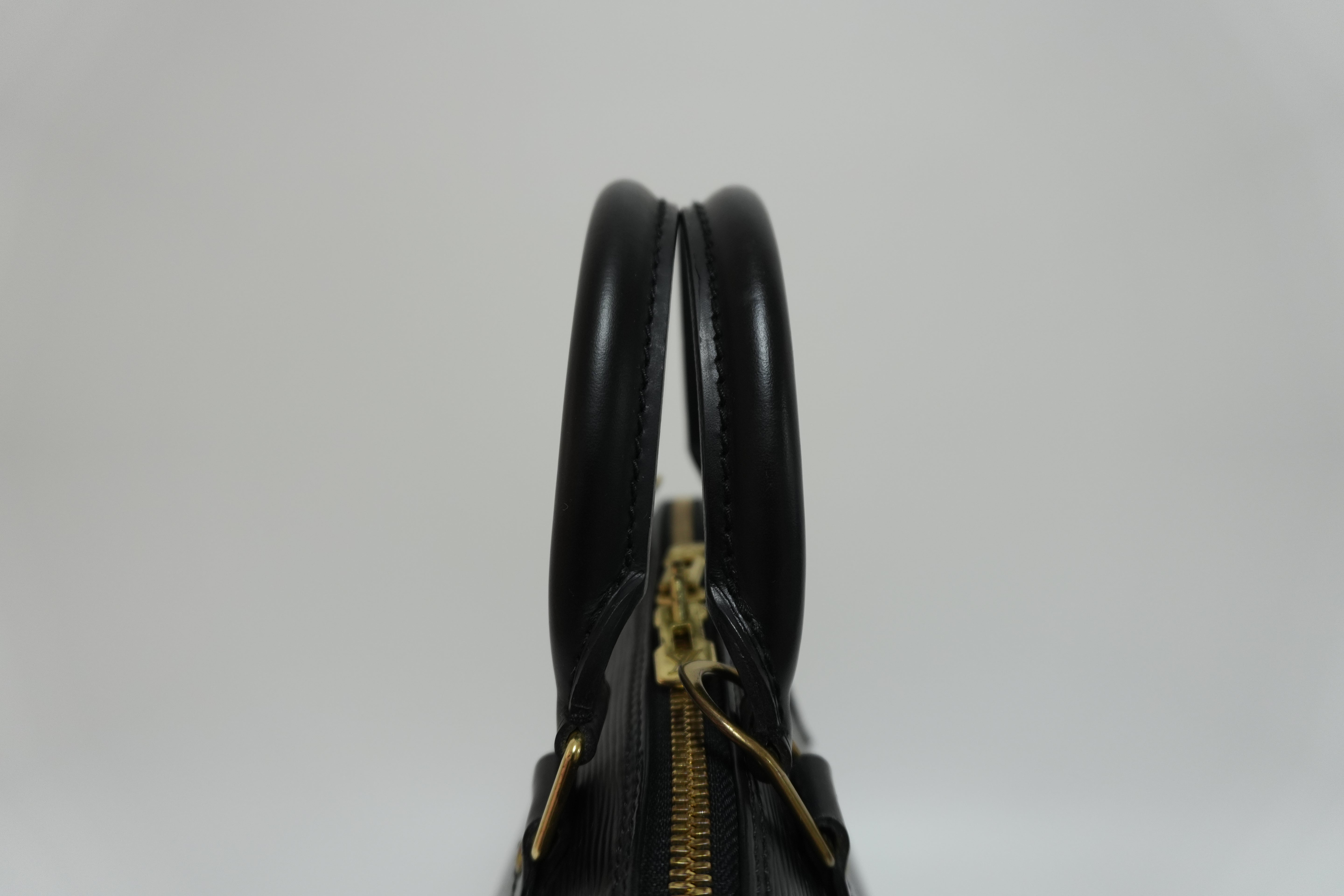 Louis Vuitton Epi Alma PM Handbag Black Used