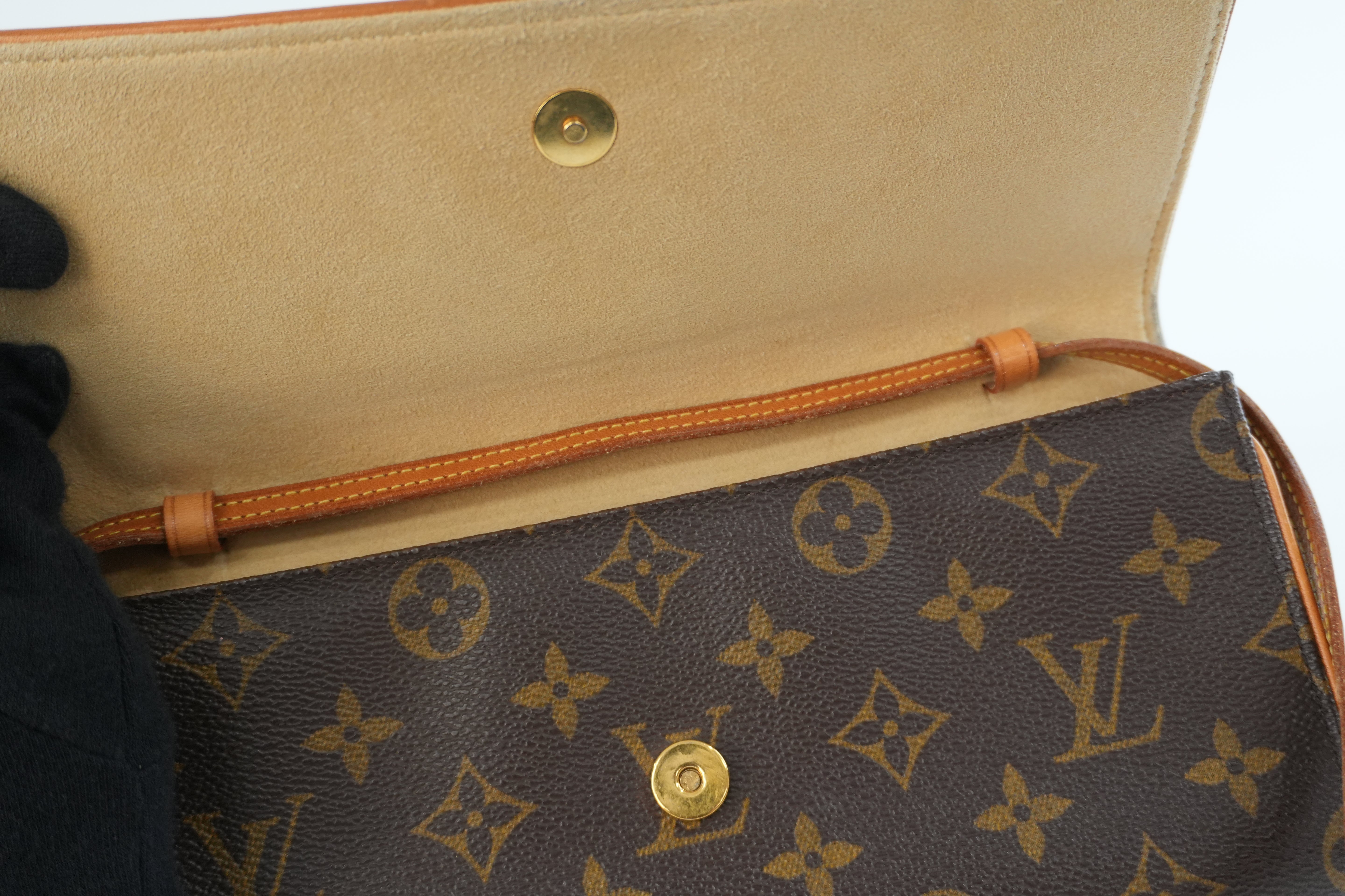 Louis Vuitton Monogram Pochette Twin GM Shoulder Bag Used