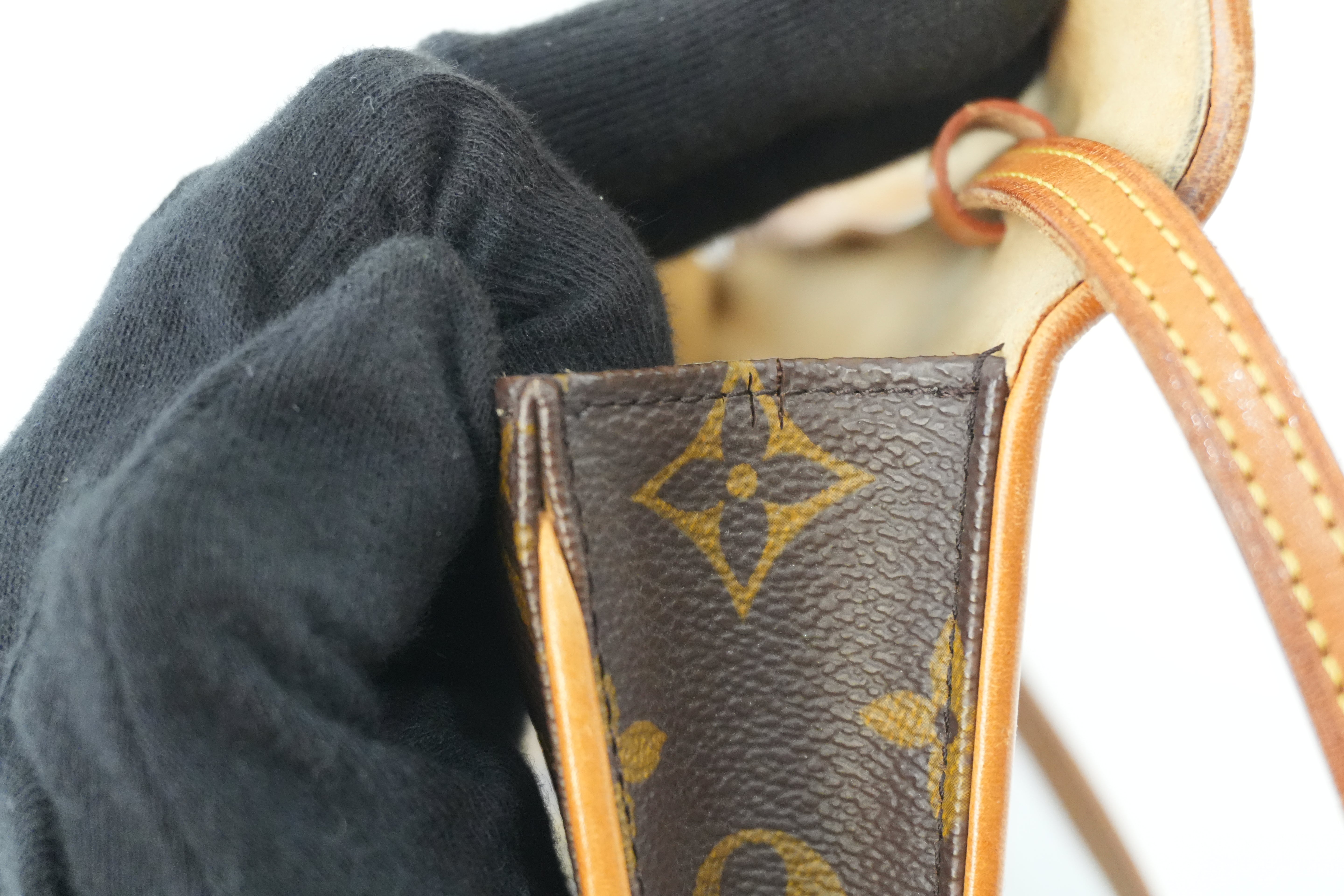 Louis Vuitton Monogram Pochette Twin GM Shoulder Bag Used