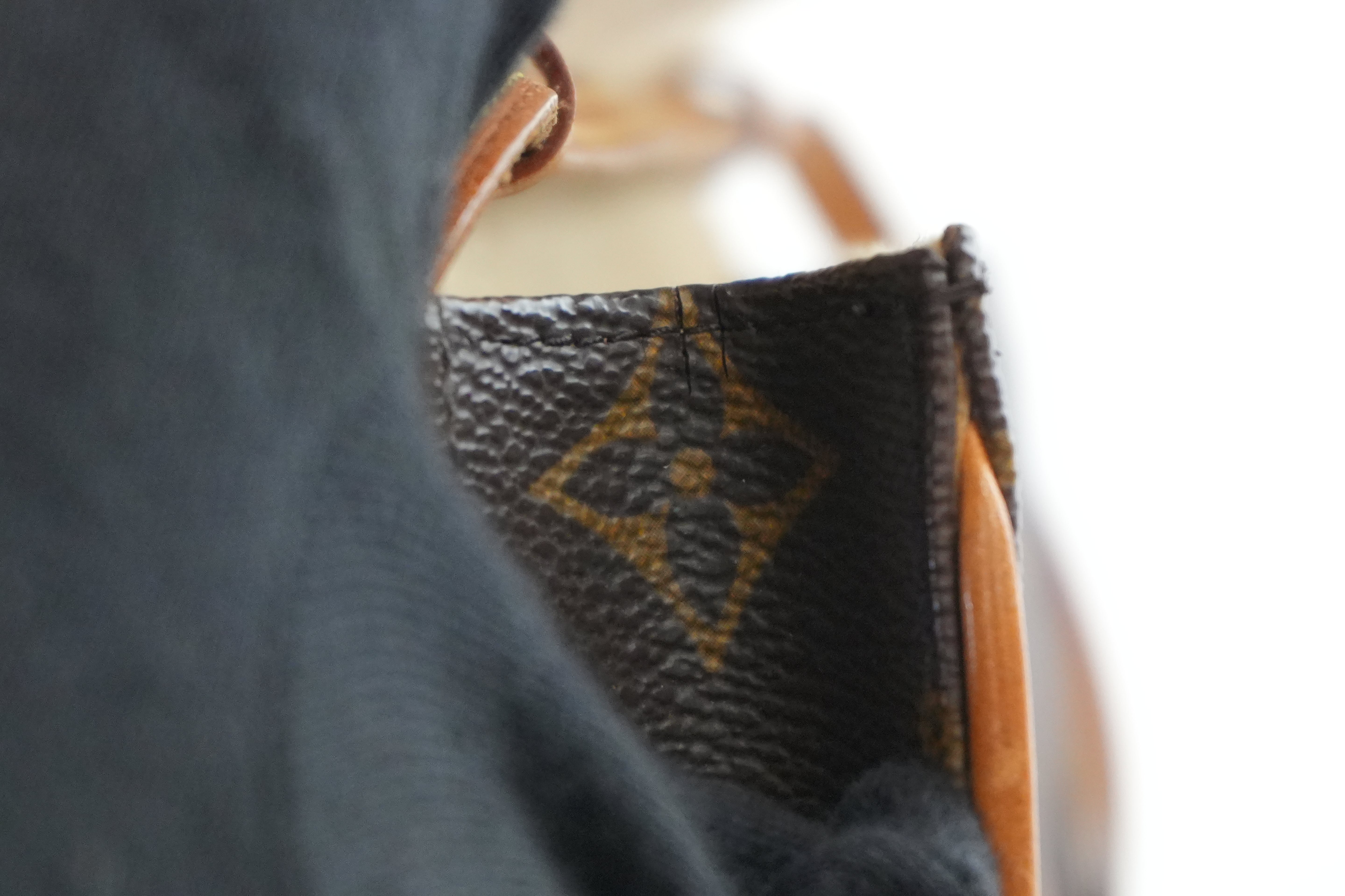 Louis Vuitton Monogram Pochette Twin GM Shoulder Bag Used