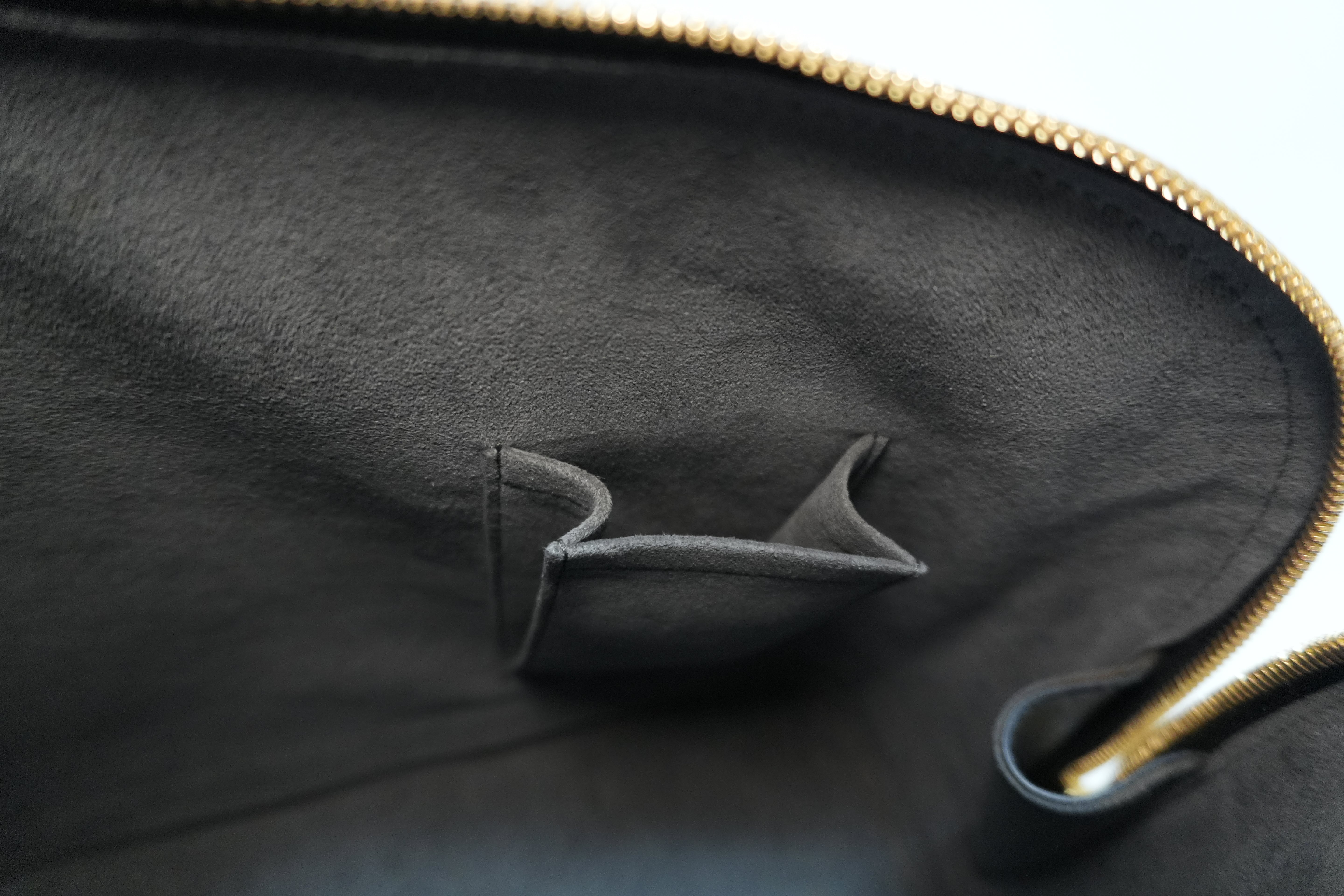 Louis Vuitton Epi Alma PM Handbag Black Used