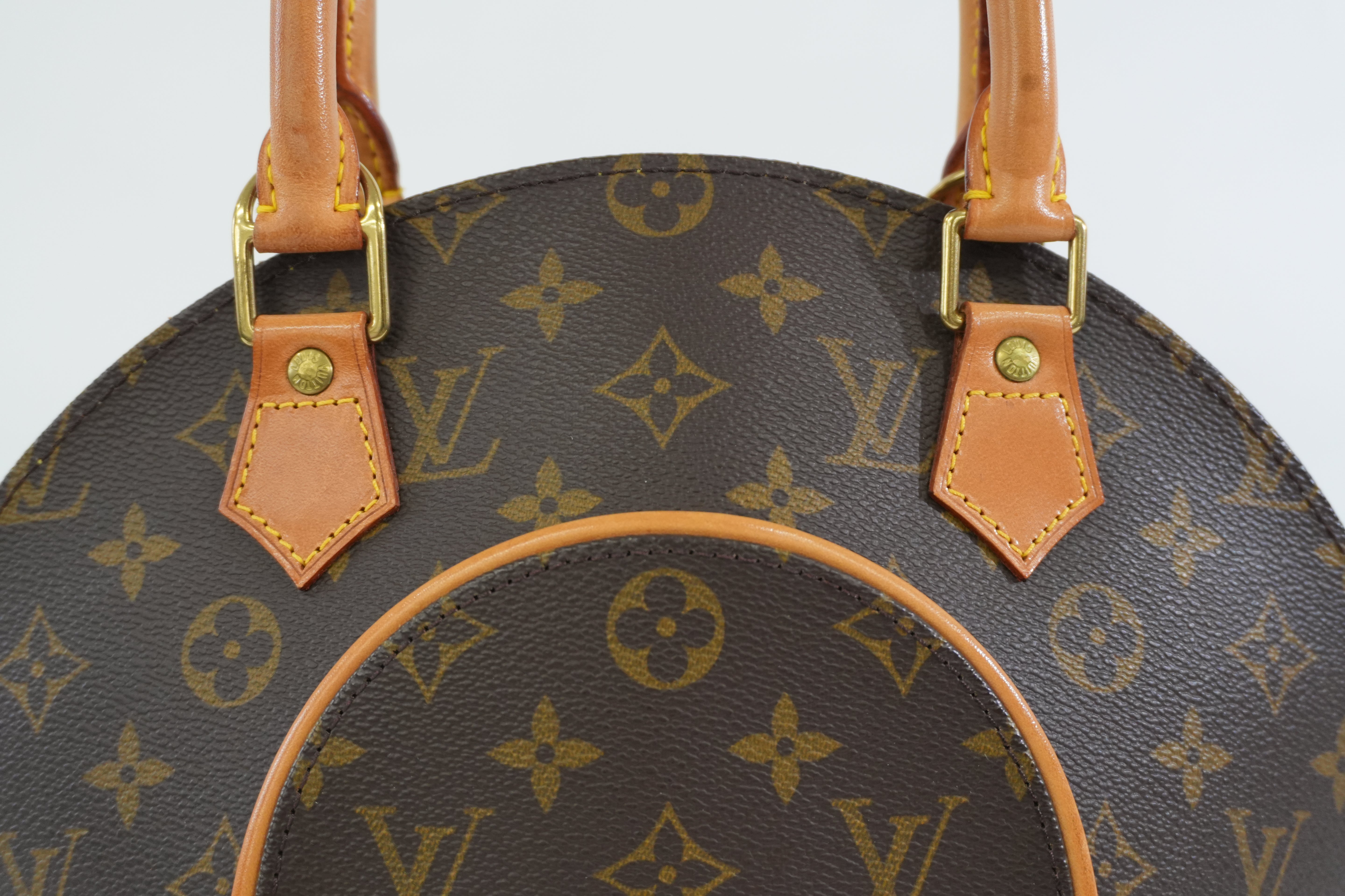 Pre-owned Louis Vuitton Monogram Ellipse PM Handbag