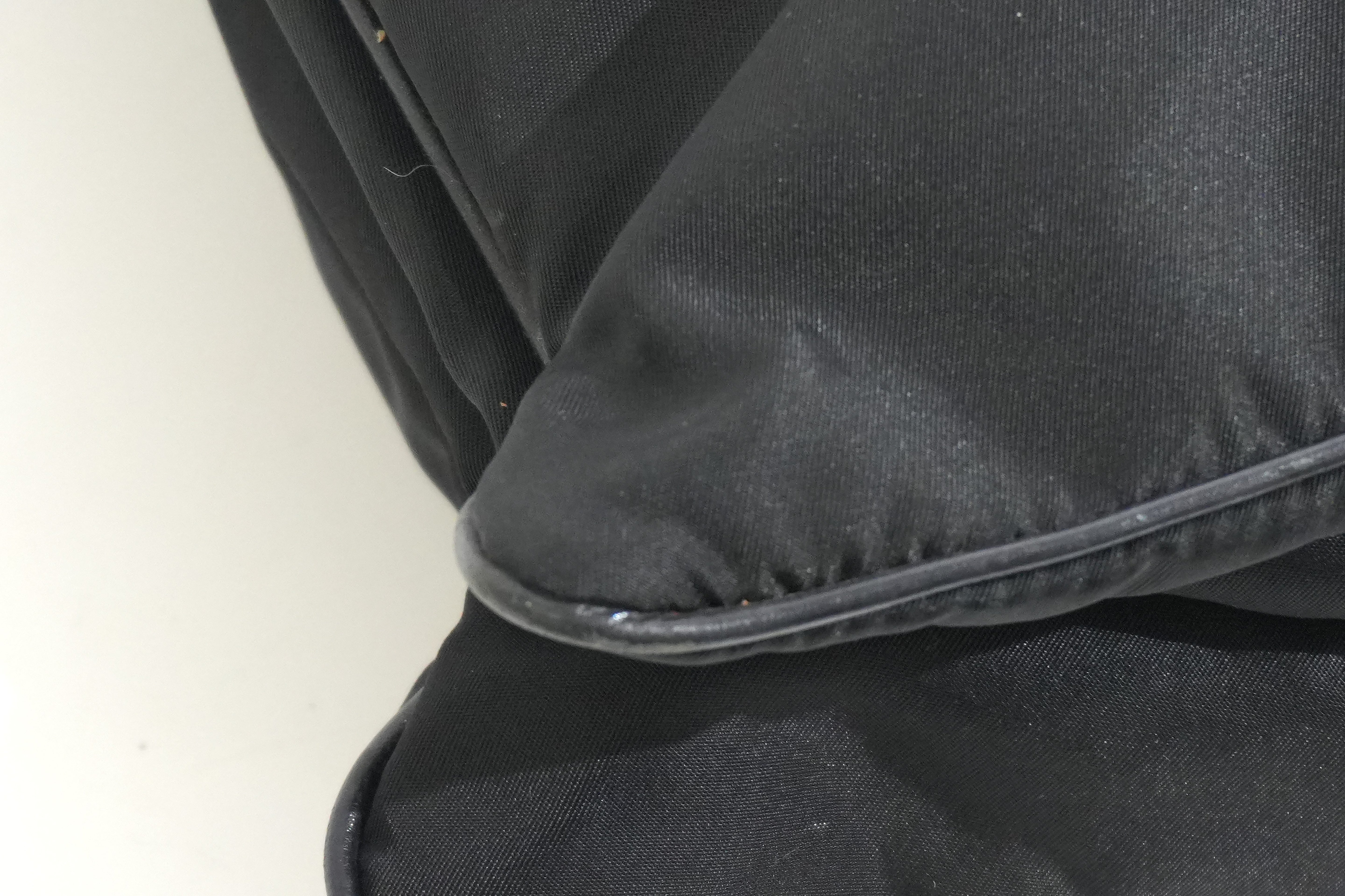 Pre-owned Prada Crossbody Navy Black