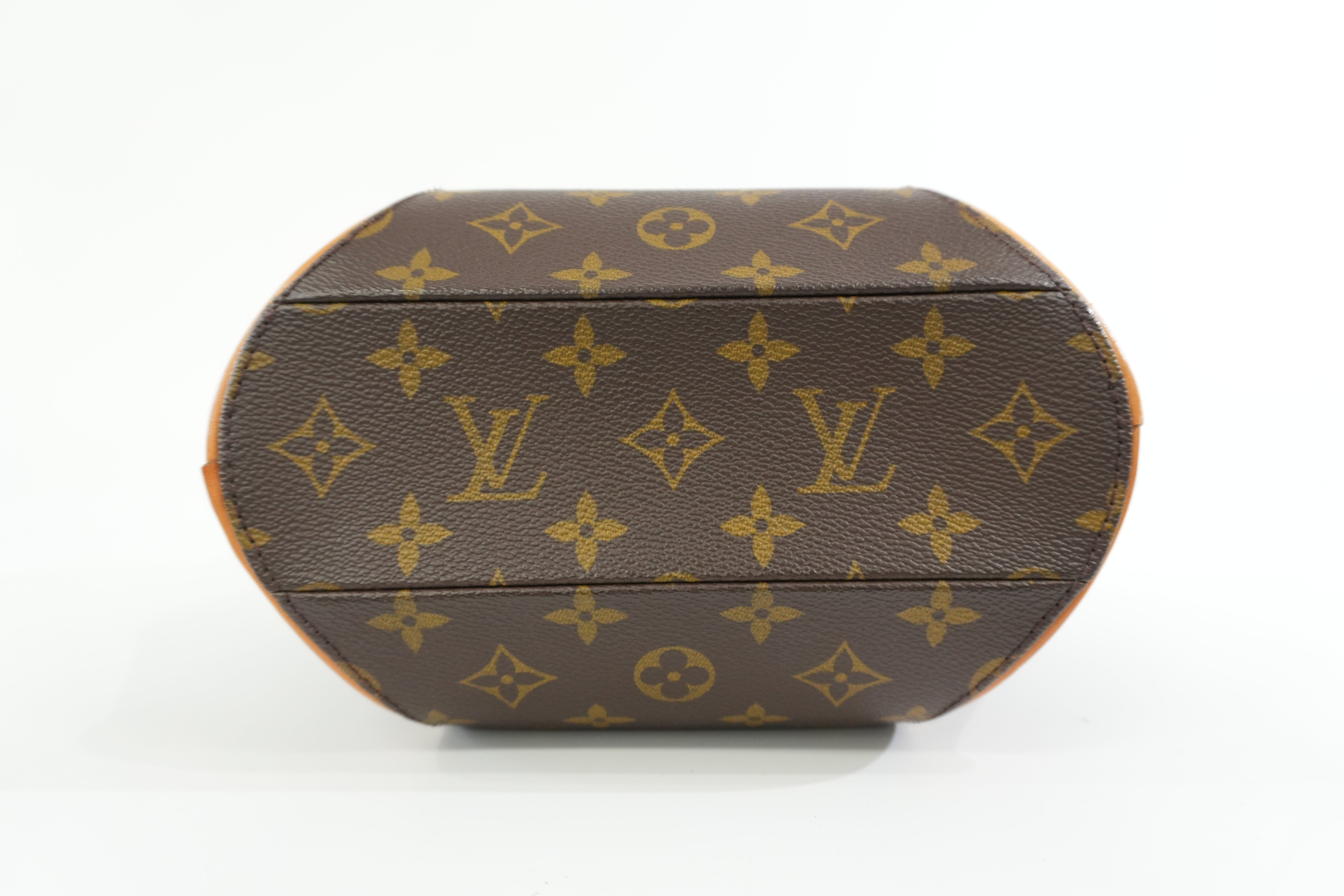 Pre-owned Louis Vuitton Monogram Ellipse PM Handbag