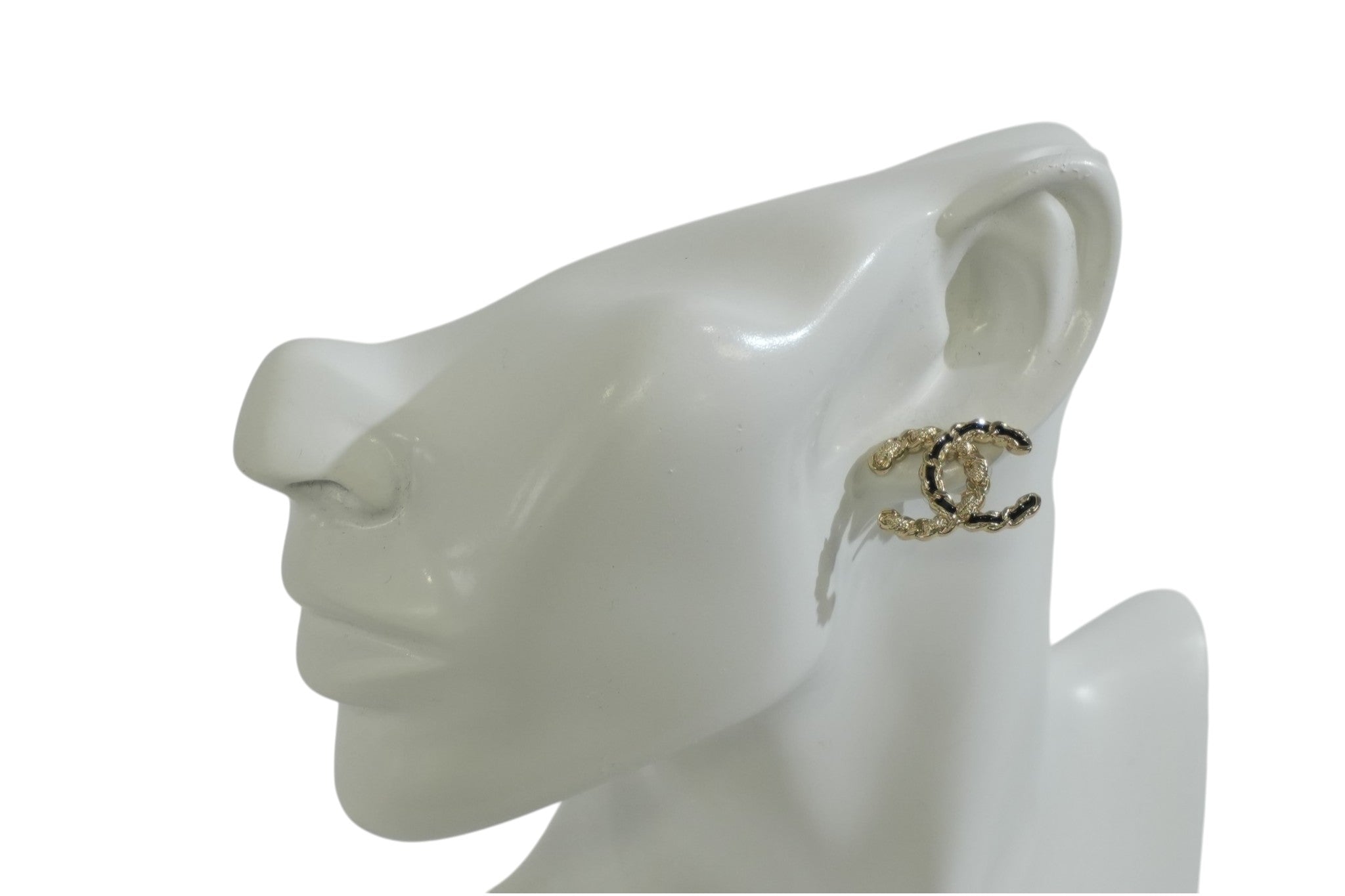 Pre-owned Chanel CC Earrings Black and Gold