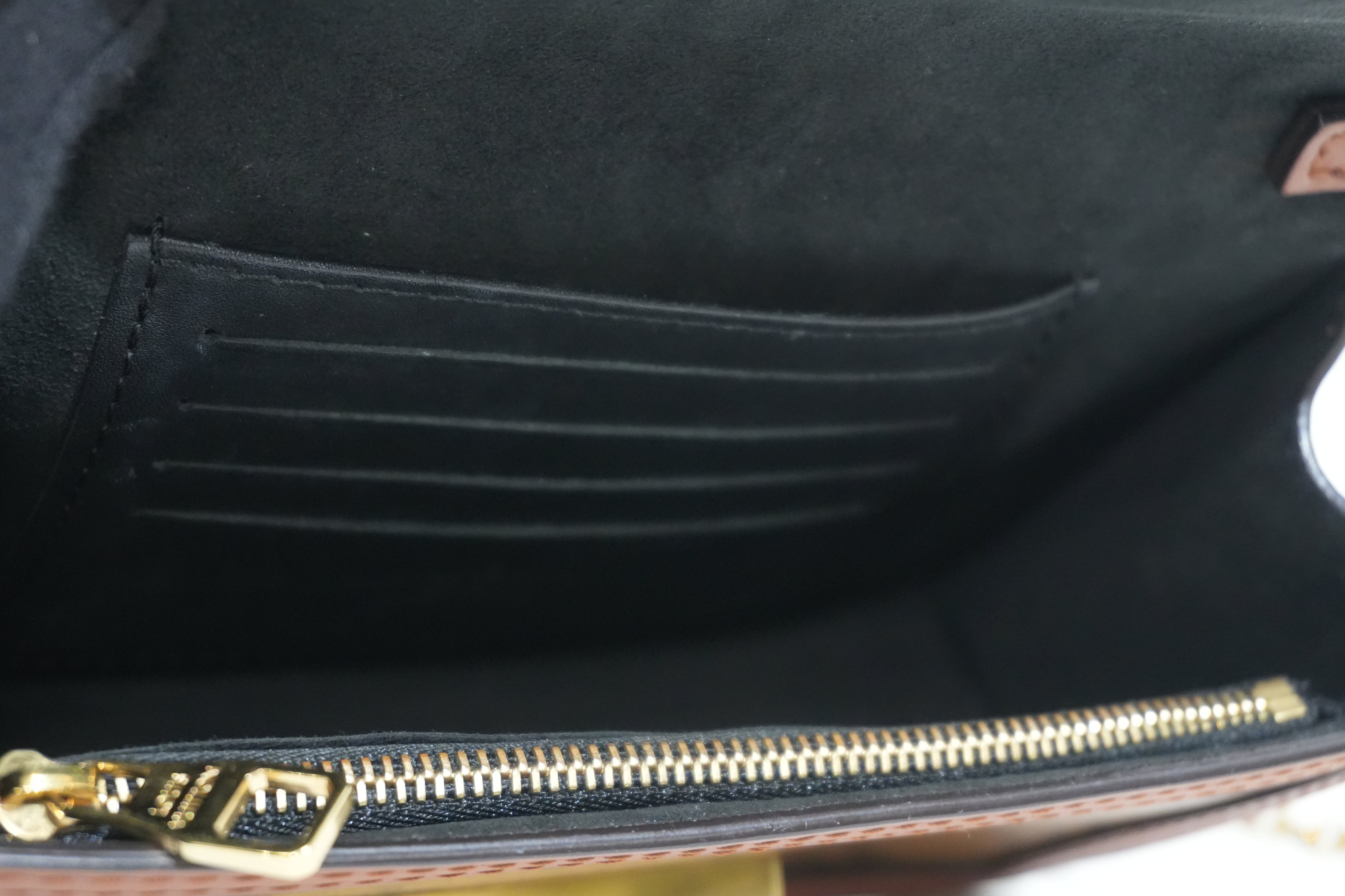 Pre-owned Louis Vuitton Reverse Monogram Dauphine Shoulder Bag