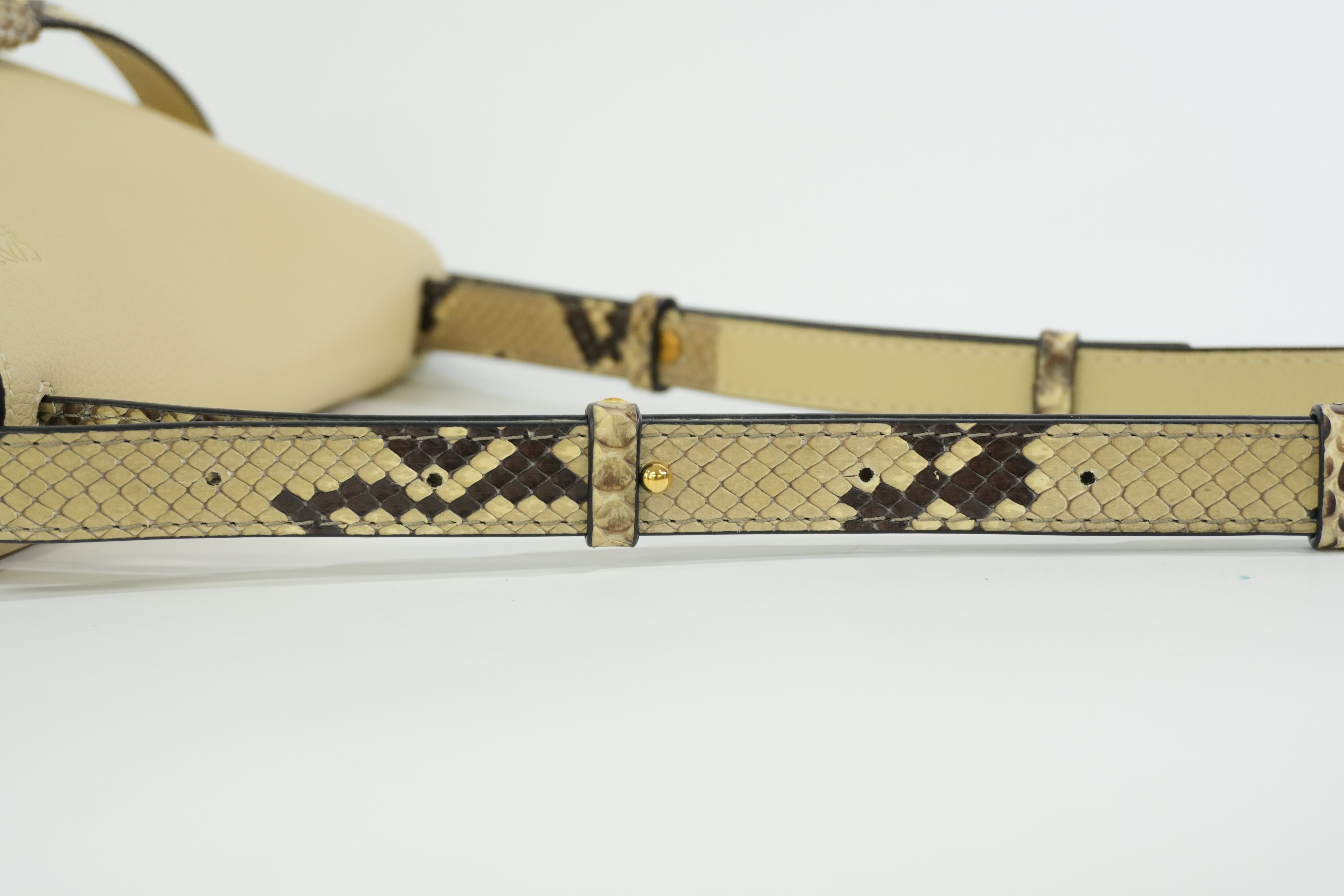 Pre-owned Loewe Gate Snakeskin Print Shoulder Bag Ivory