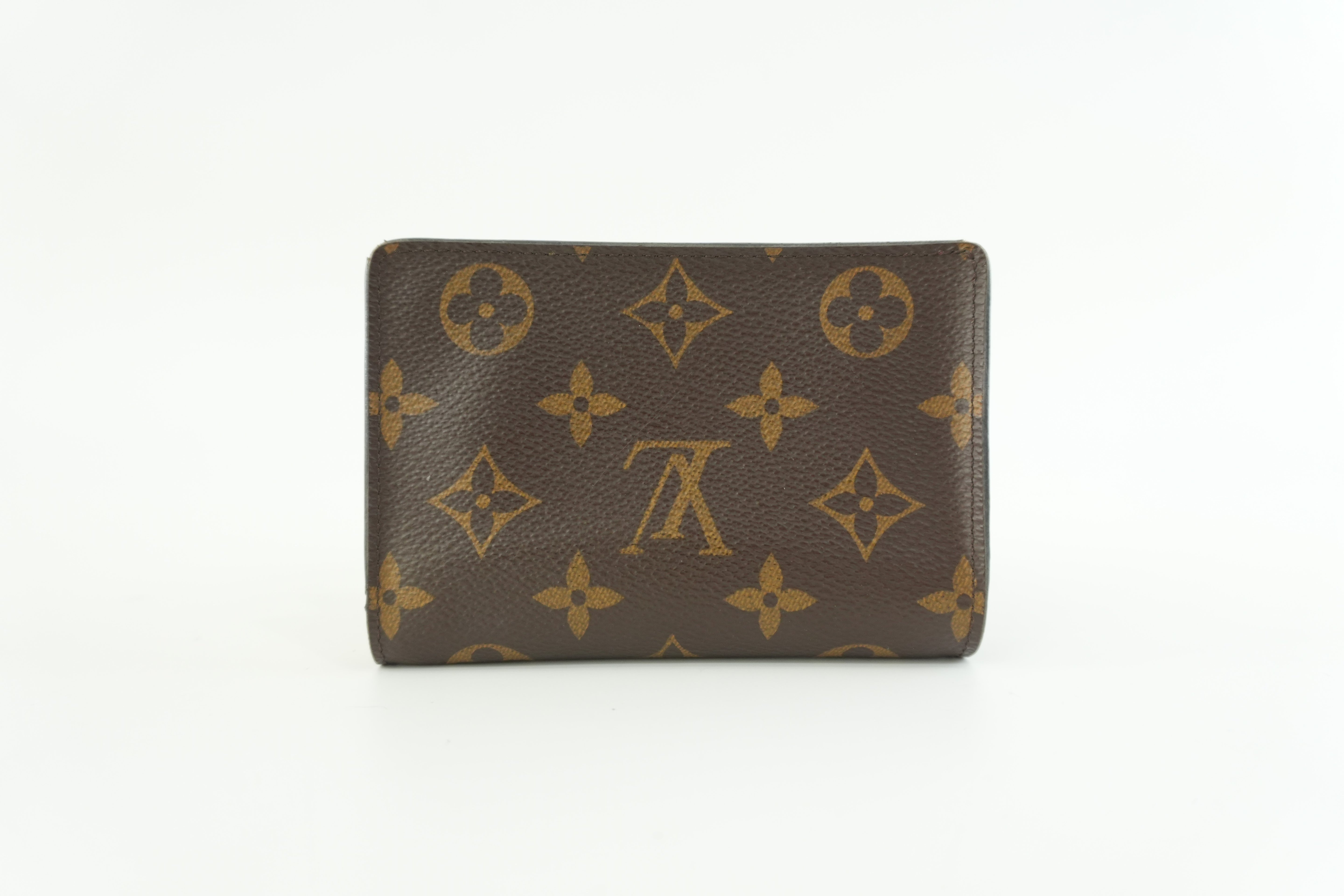 Louis Vuitton Monogram Juliet Wallet Used